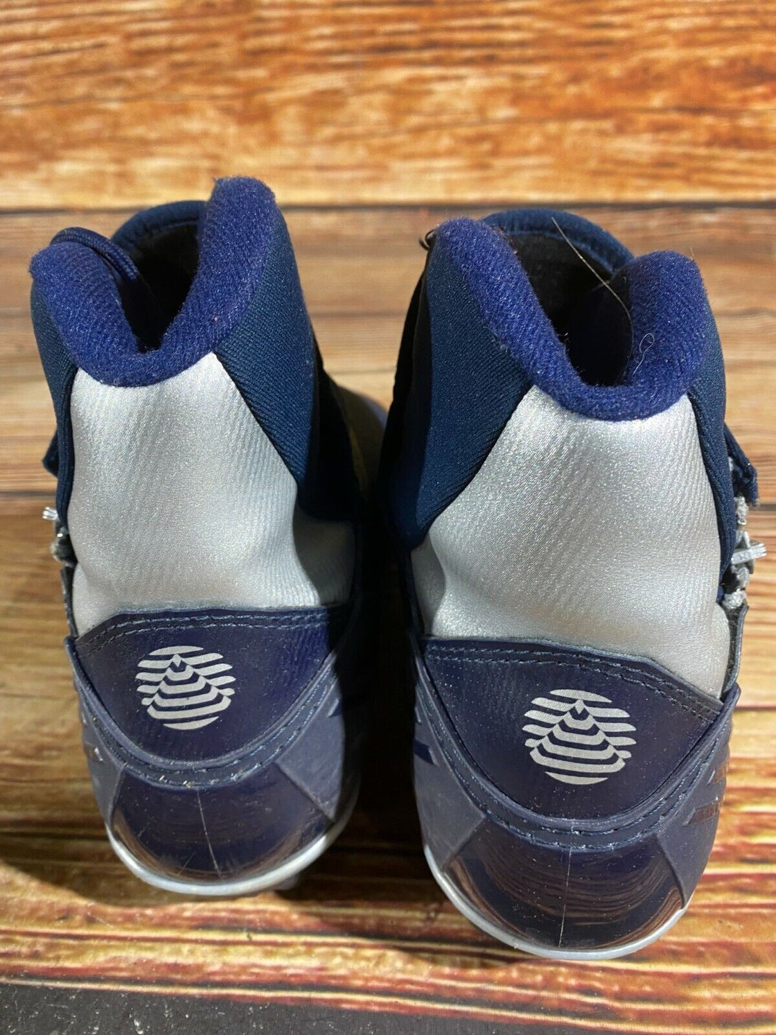 Alpina ST11 Nordic Cross Country Ski Boots Size EU39 US7 for NNN 659