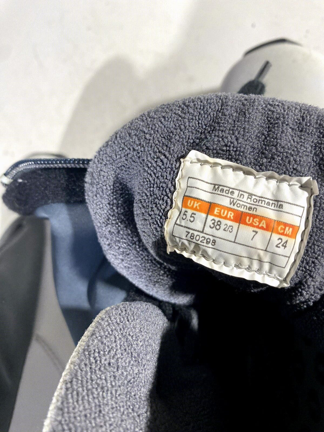 Salomon Nordic Cross Country Ski Boots Size EU38 2/3 US7 SNS Profil 2155