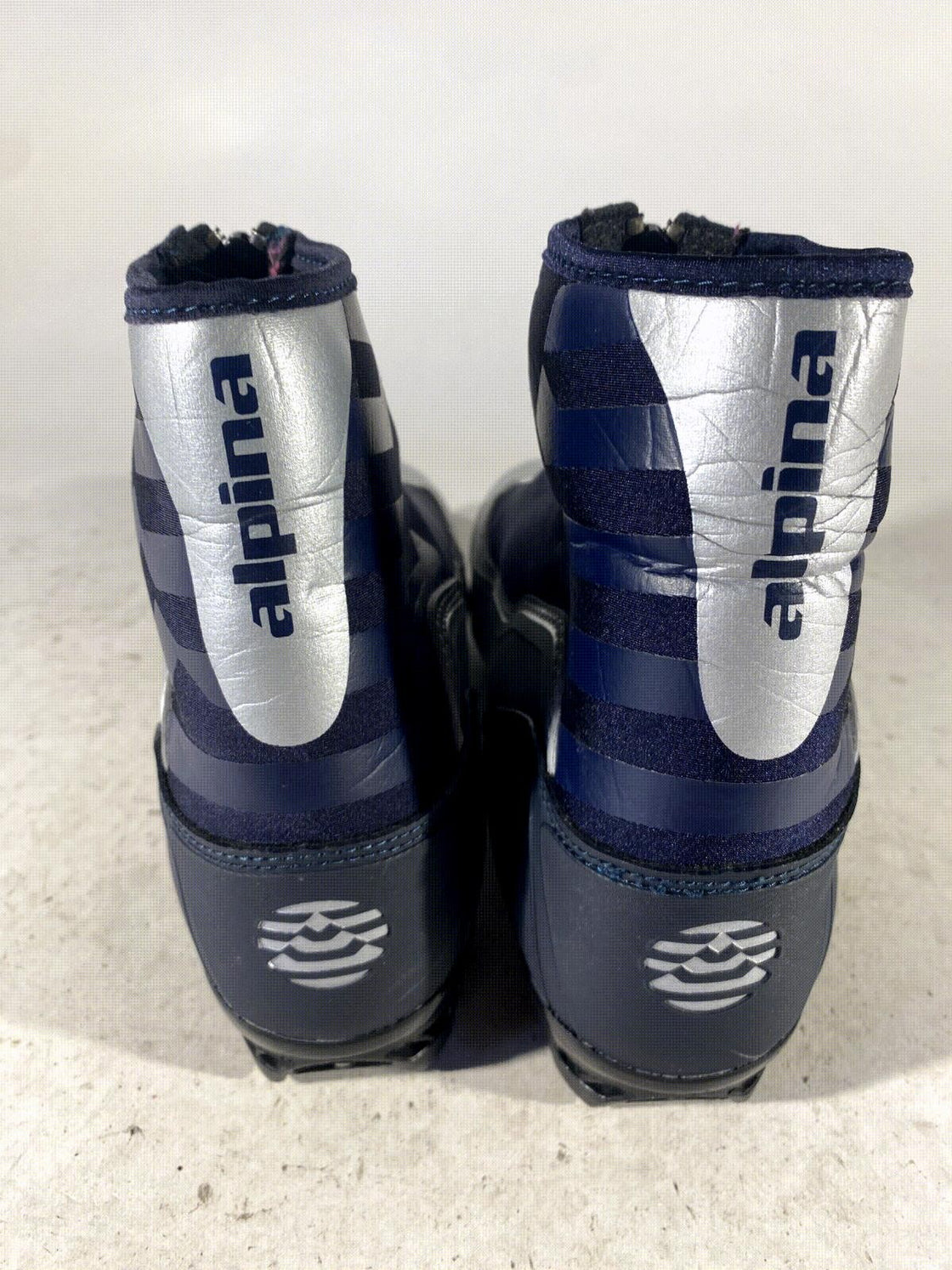 Alpina T10 Classic Touring Nordic Cross Country Ski Boots Size EU42 US9 NNN 907