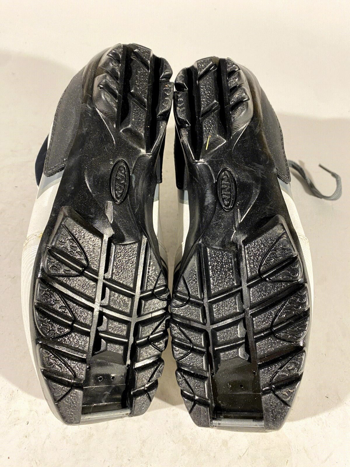Fischer Style Touring Cross Country Ski Boots Classic NNN EU 37 US 5.5 1506