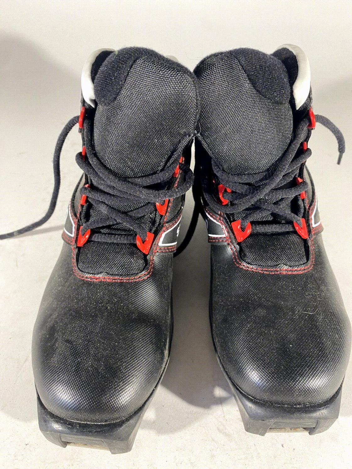 SALOMON Nordic Cross Country Ski Boots Size EU37 1/3 US5 SNS Profil 2280