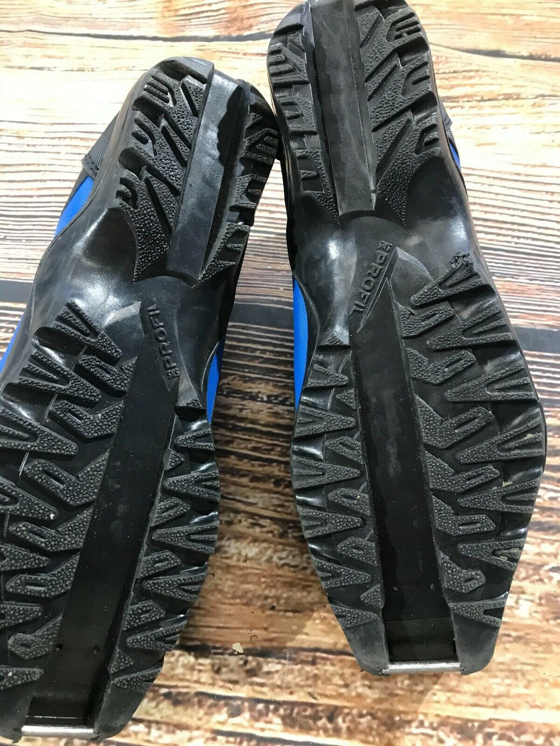 Fischer XC Comfort Cross Country Ski Boots Size EU40 US7.5 SNS Profil 1105