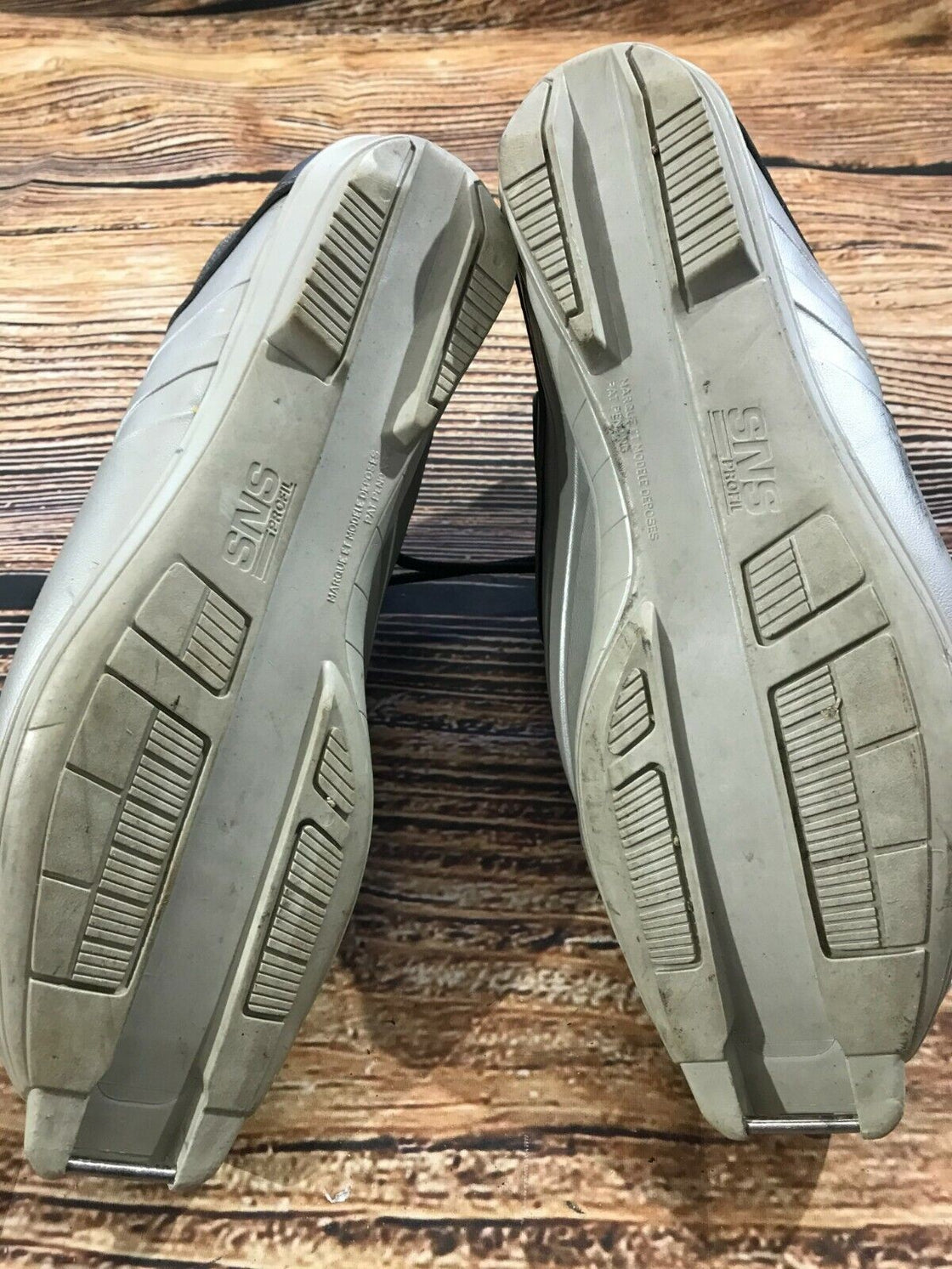 Fischer SL Sport RF Cross Country Ski Boots Size EU41 US8 SNS Profil 1151