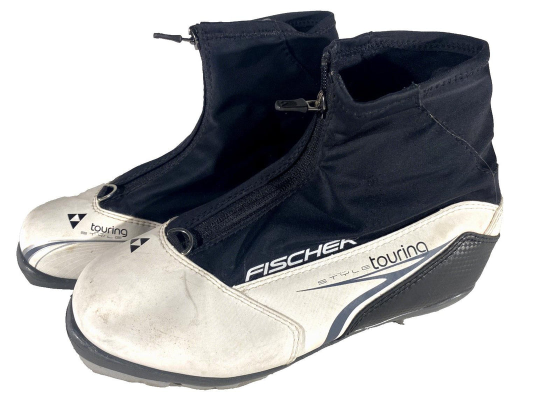 Fischer Style Touring Nordic Cross Country Ski Boots Size EU39 US7 NNN 1444