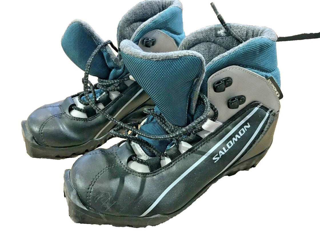SALOMON Nordic Cross Country Ski Boots Size EU38 US6.5 SNS Profil 2327