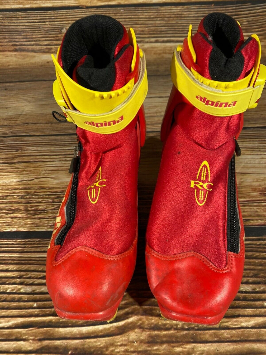 Alpina Racing 2002 Nordic Cross Country Ski Boots Size EU39 US7 NNN 3023