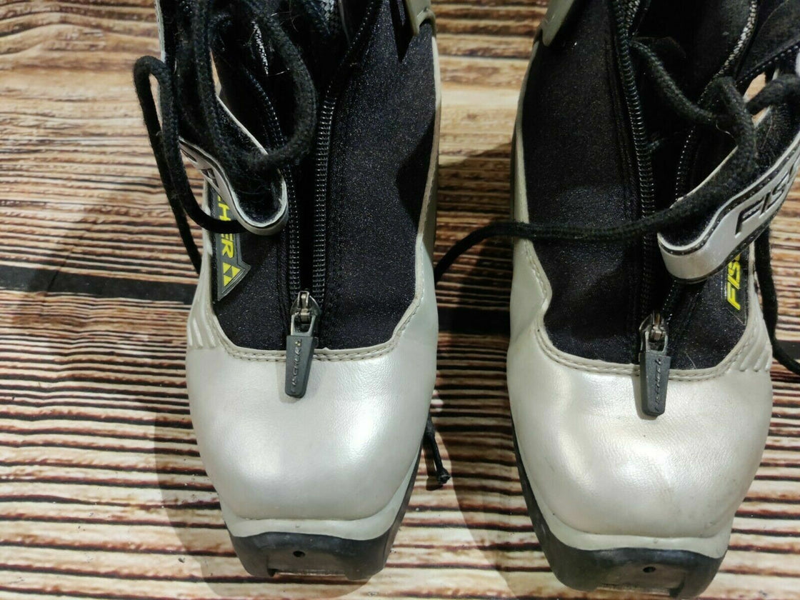 Fischer RCS Nordic Cross Country Ski Boots Size EU37 US5 SNS Profil 1155
