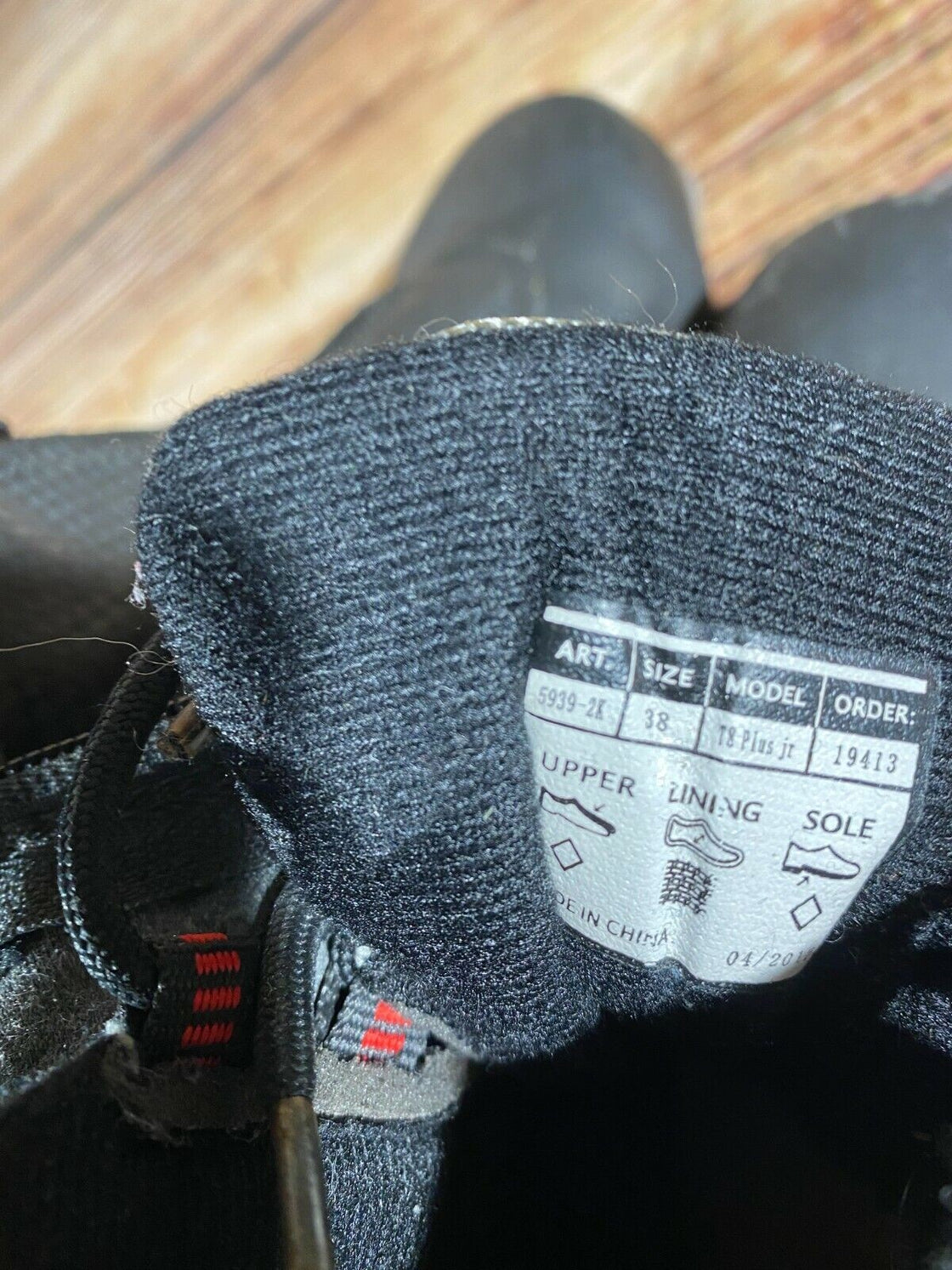 Alpina Touring JR Nordic Cross Country Ski Boots Size EU38 US6 NNN 1029