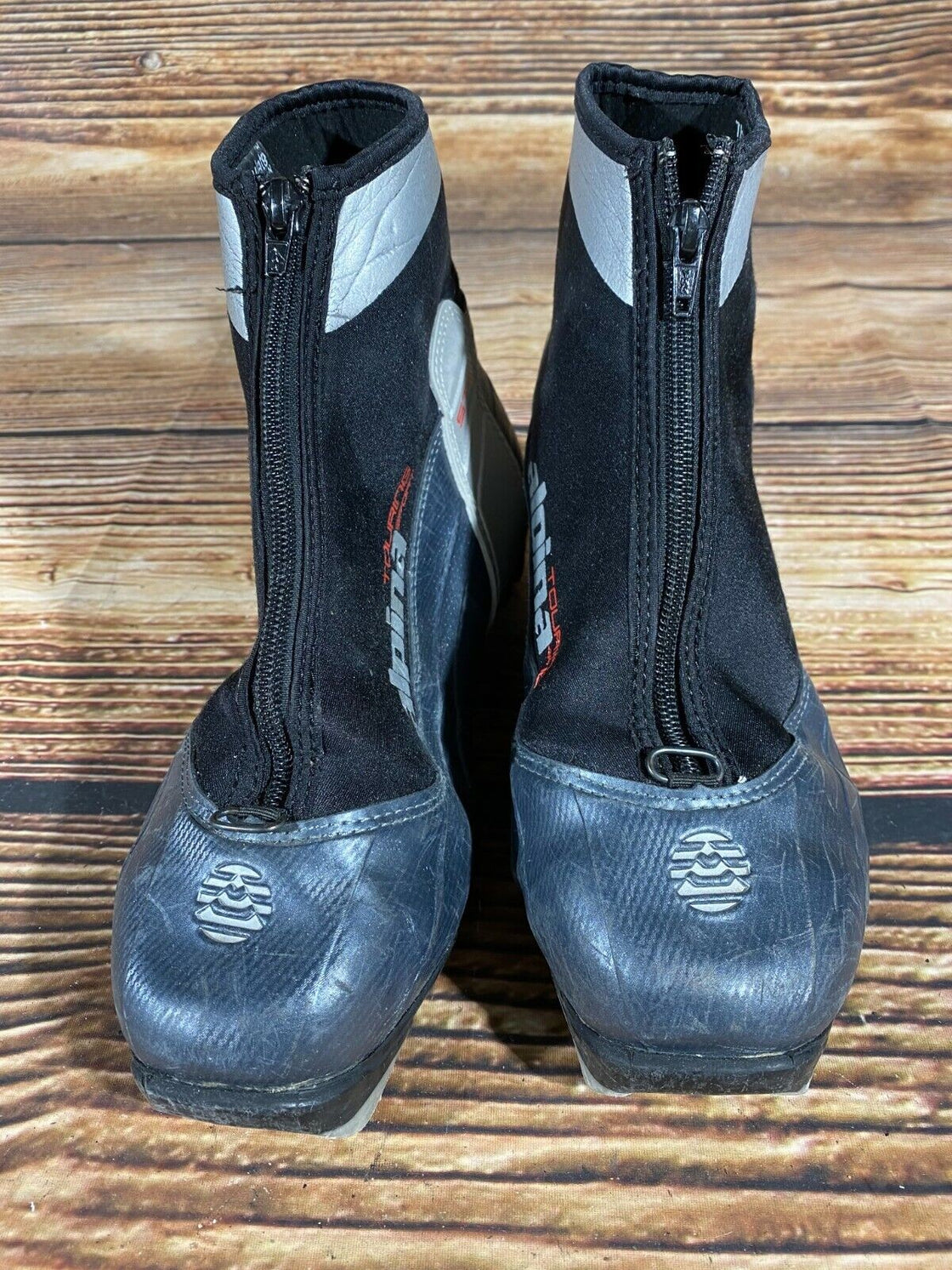 Alpina ST10 Nordic Cross Country Ski Boots Size EU39 US7 NNN 2996