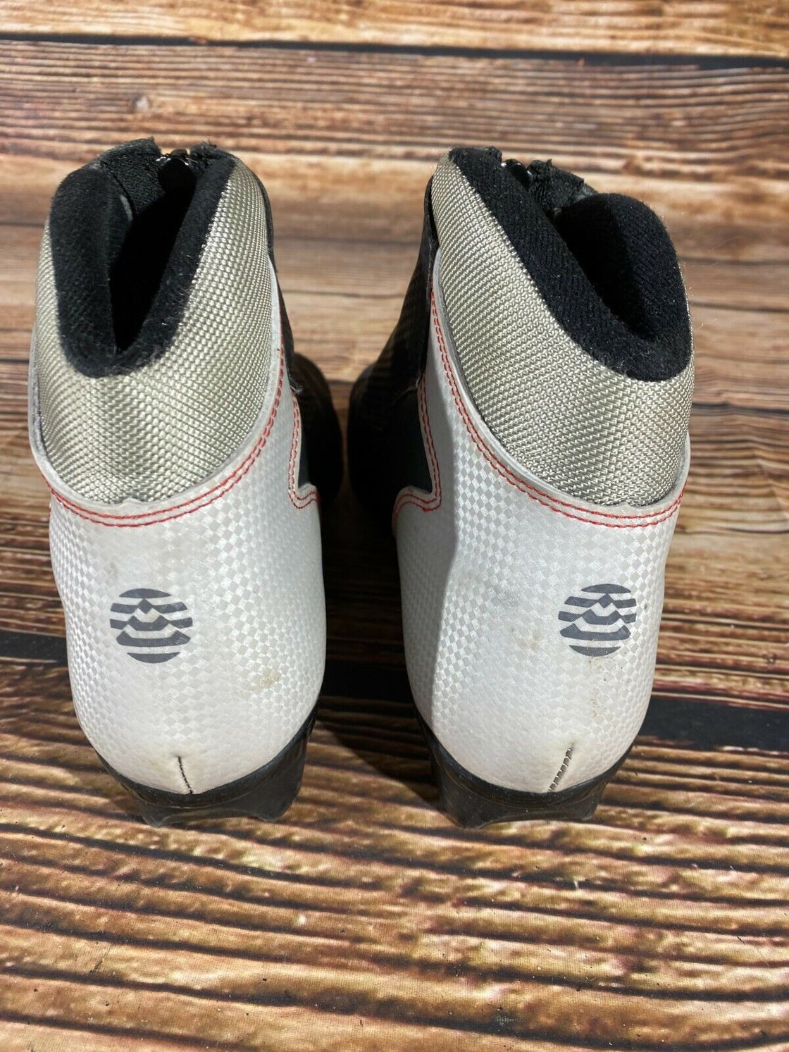 Alpina Touring Cross Country Ski Boots Classic Size EU38 US6 NNN Rottefella 772