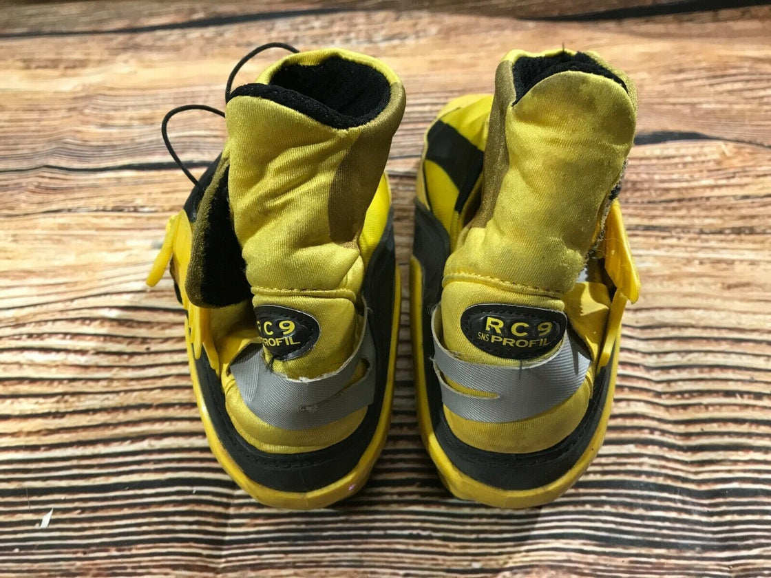 SALOMON RS9 Classic Cross Country Ski Boots Size EU38 US5.5 SNS Profil 2127