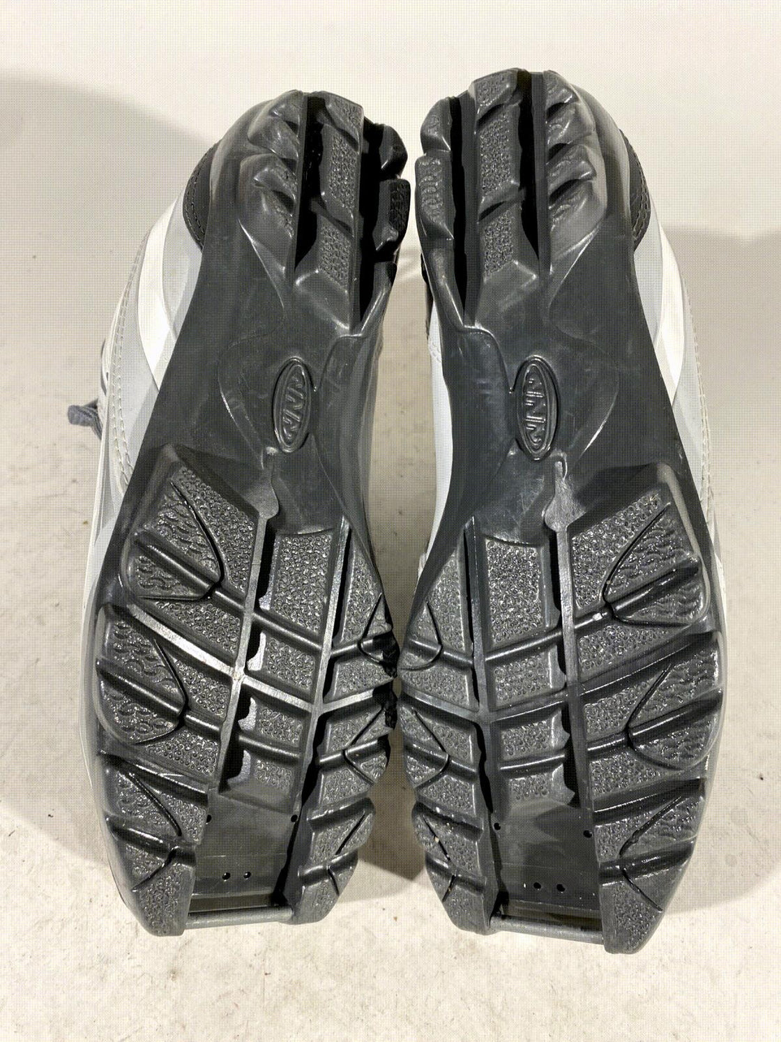 Fischer Style Touring Nordic Cross Country Ski Boots Size EU38 US6 NNN 1519