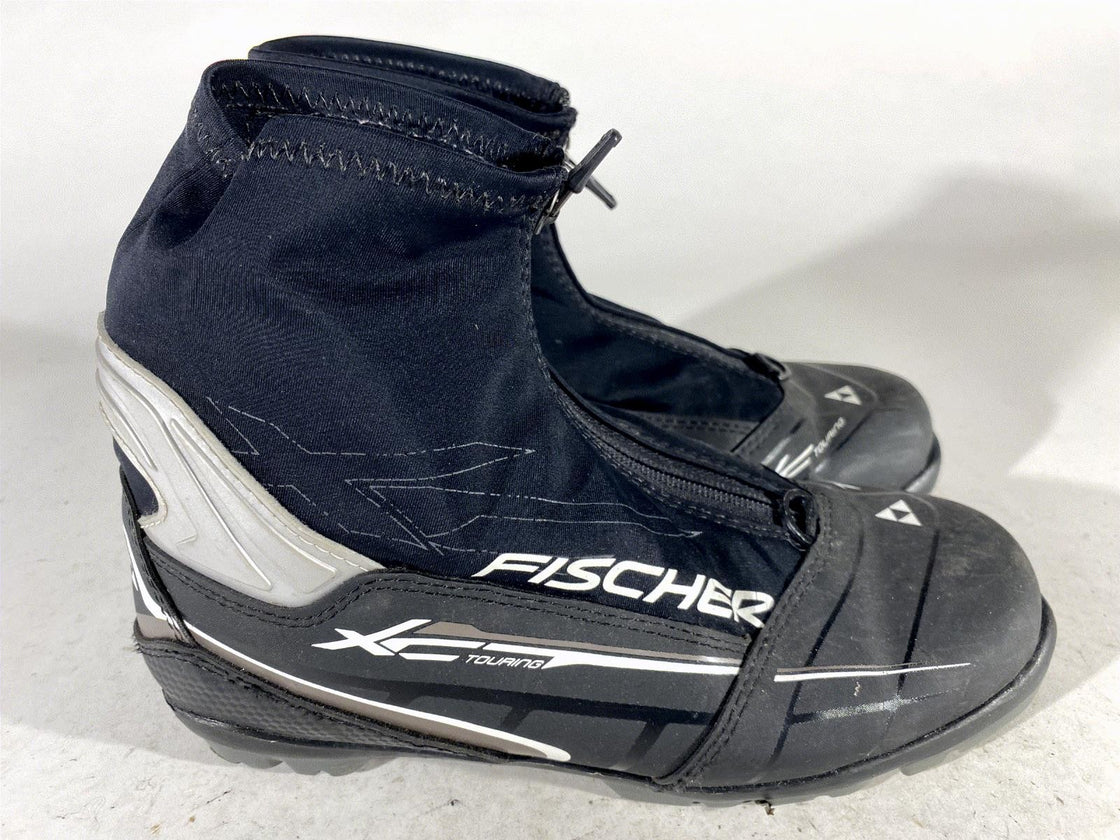 Fischer XC Touring Nordic Cross Country Ski Boots Size EU39 US7 NNN 2449