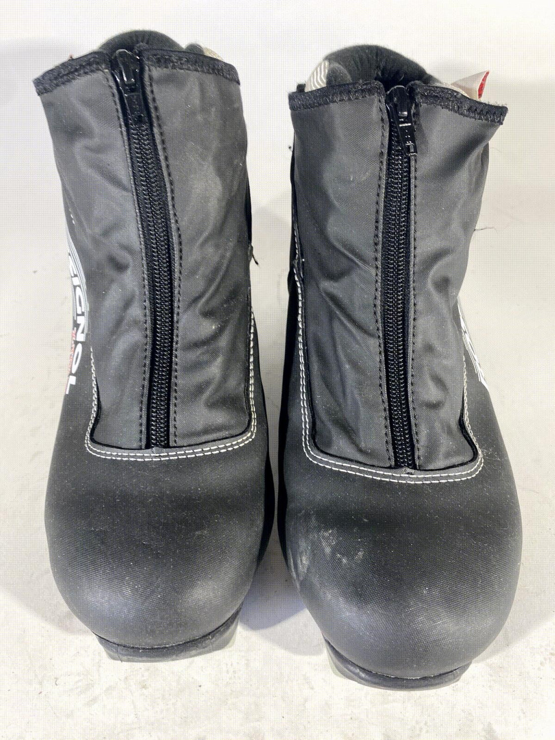 Rossignol X-Tour Ultra Nordic Cross Country Ski Boots Size EU44 US10.5 NNN 2701