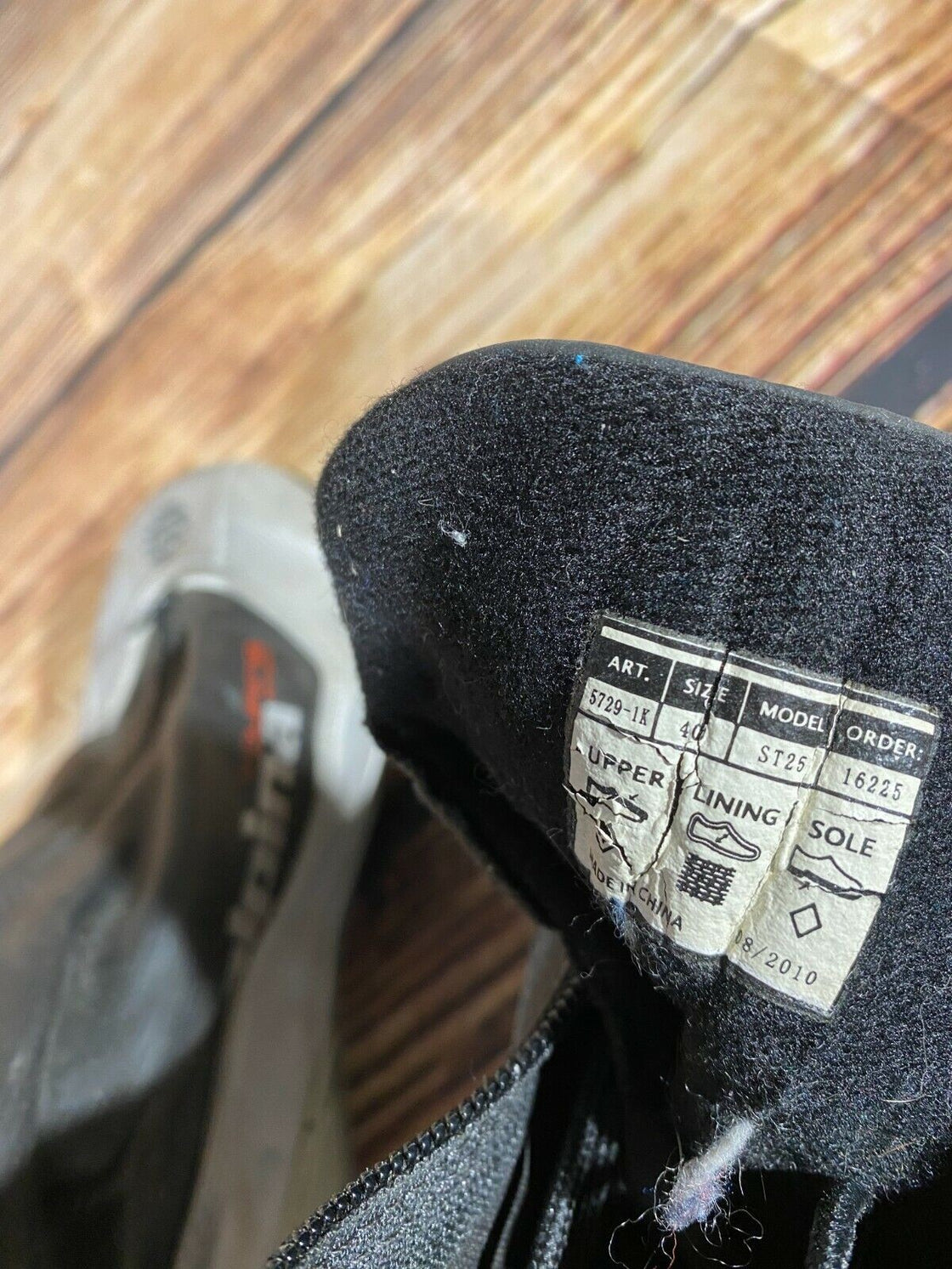 Alpina ST25 Cross Country Ski Boots Classic Size EU40 US8 NNN Rottefella 1055