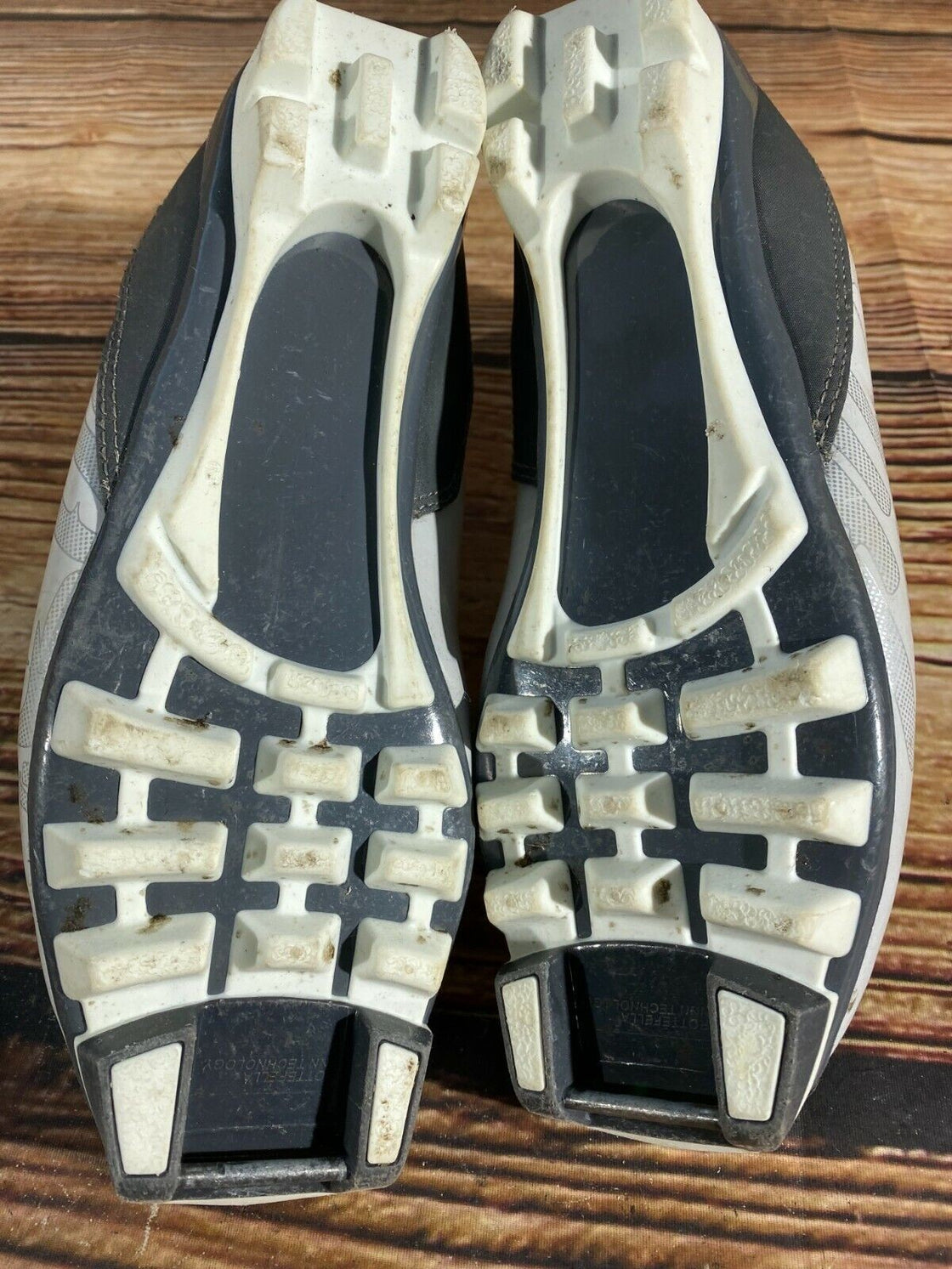 Fischer RC Classic Nordic Cross Country Ski Boots Size EU38 US6 NNN 1554
