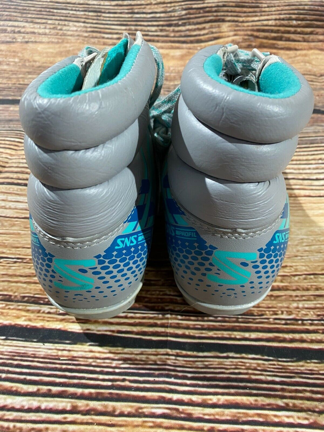 SALOMON 311 Cross Country Ski Boots Size EU38 US6 SNS Profil 2191