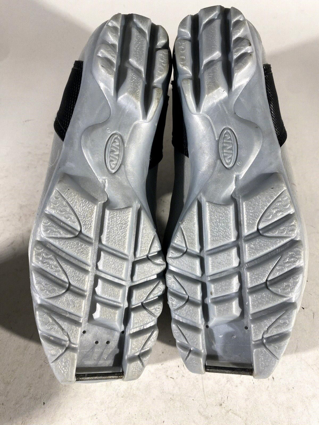 Alpina ST10 Nordic Cross Country Ski Boots Size EU38 US6 for NNN 667