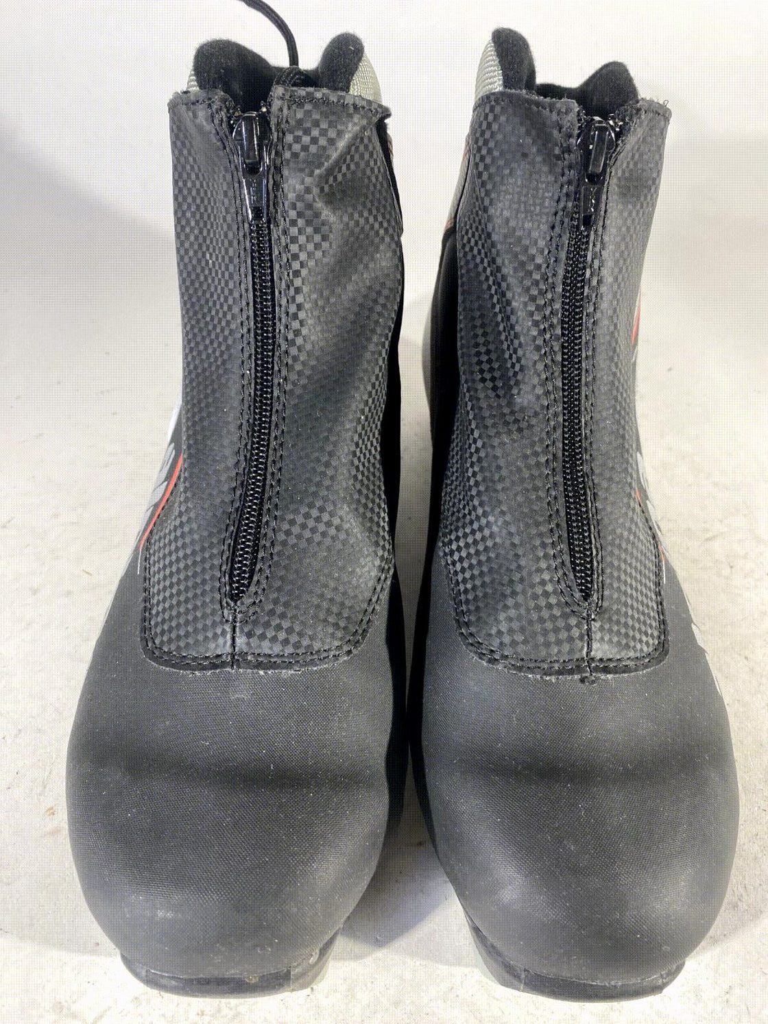 Alpina Touring Nordic Cross Country Ski Boots Size EU44 US10.5 for NNN 688