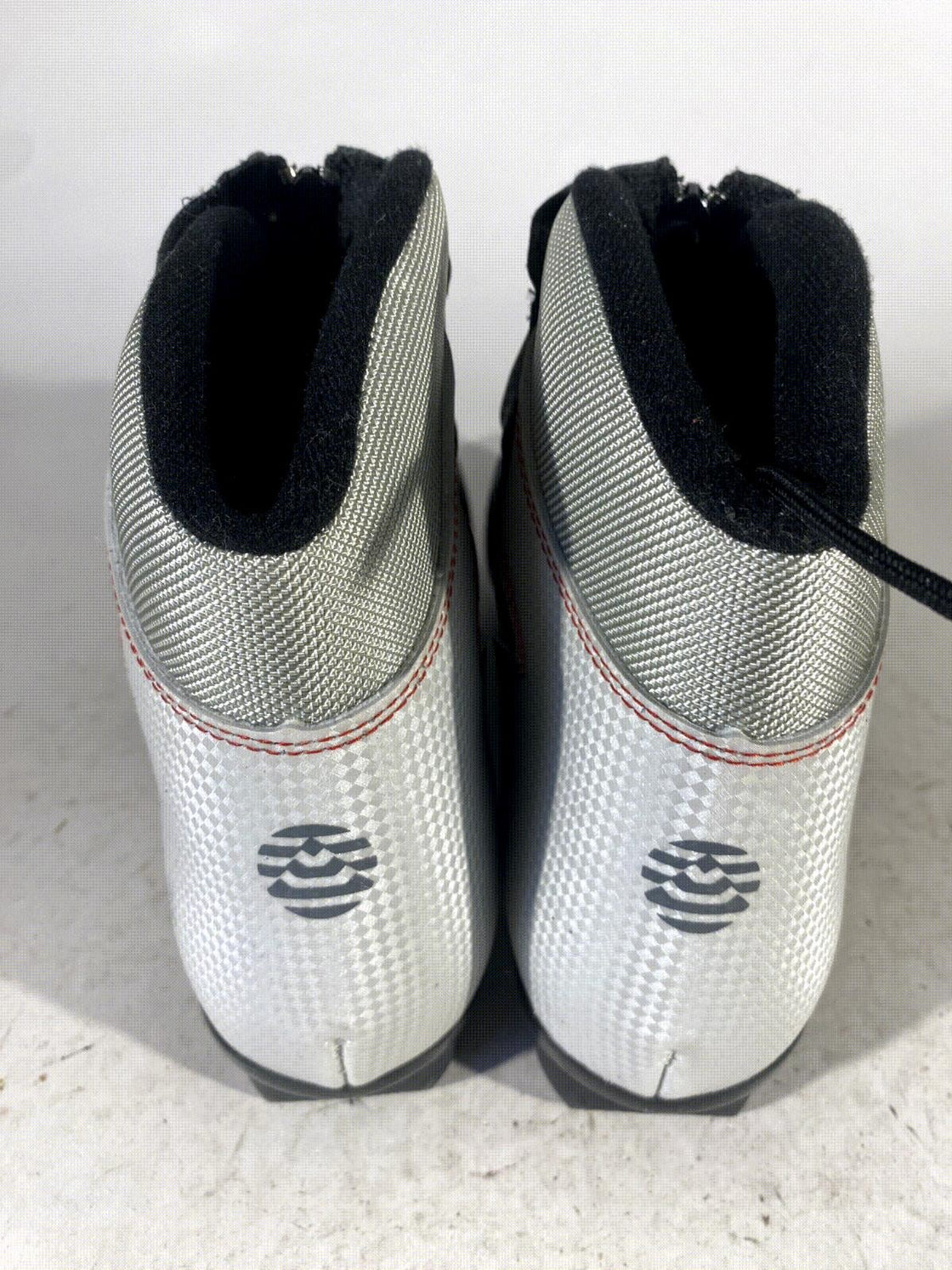 Alpina Touring Nordic Cross Country Ski Boots Size EU44 US10.5 for NNN 688