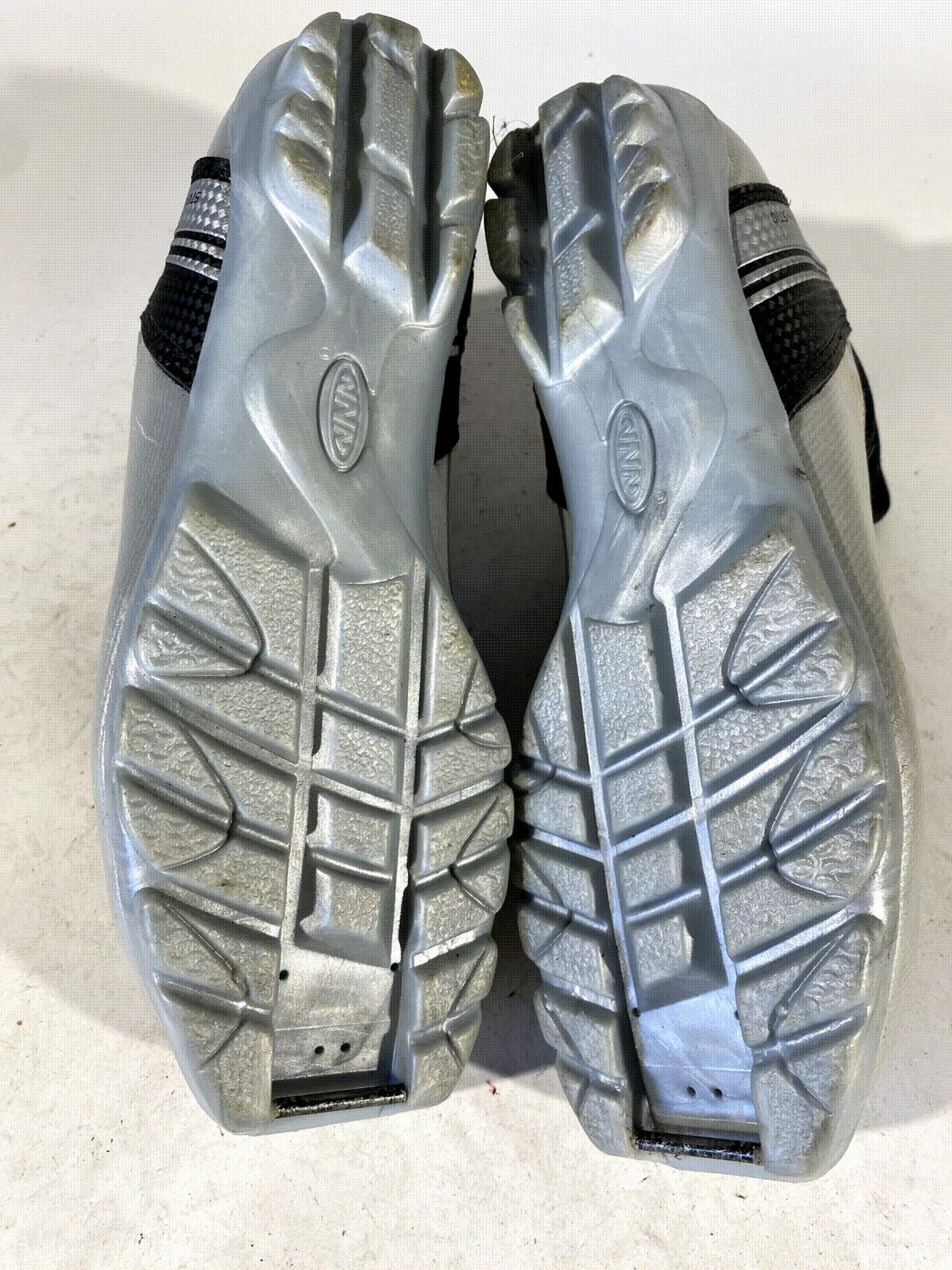 Alpina ST10 Touring Nordic Cross Country Ski Boots Size EU40 US7.5 for NNN 645
