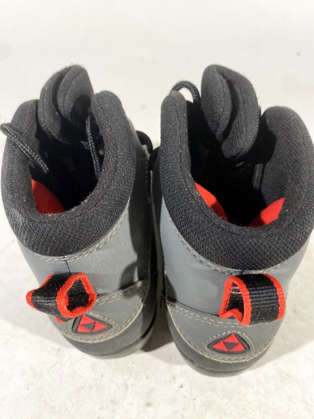Fischer XC Sport Cross Country Ski Boots Classic SNS Profil EU 37 US 5.5 1283