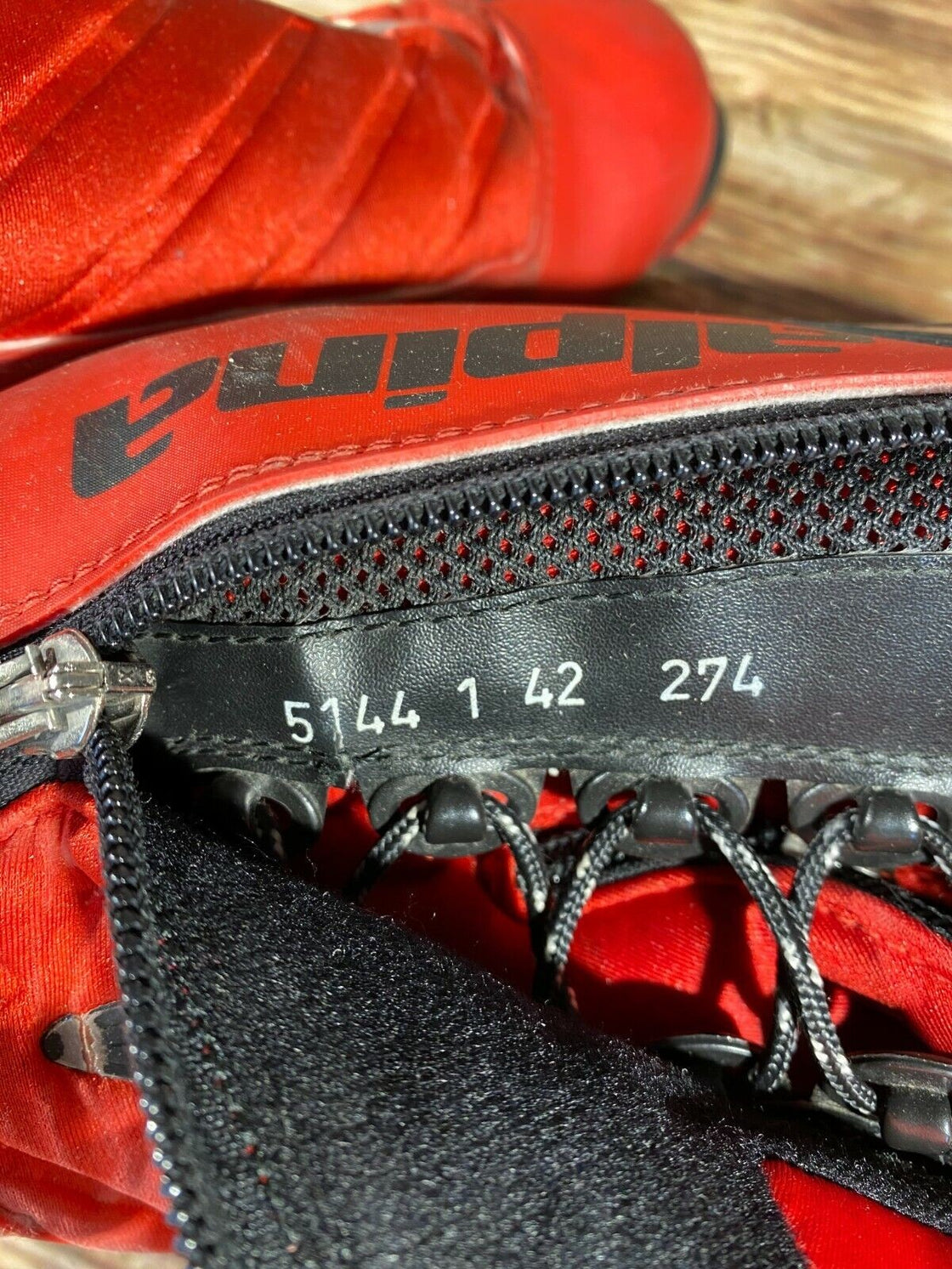 Alpina CL Racing Nordic Cross Country Ski Boots Size EU42 US9 NNN bindings 2940