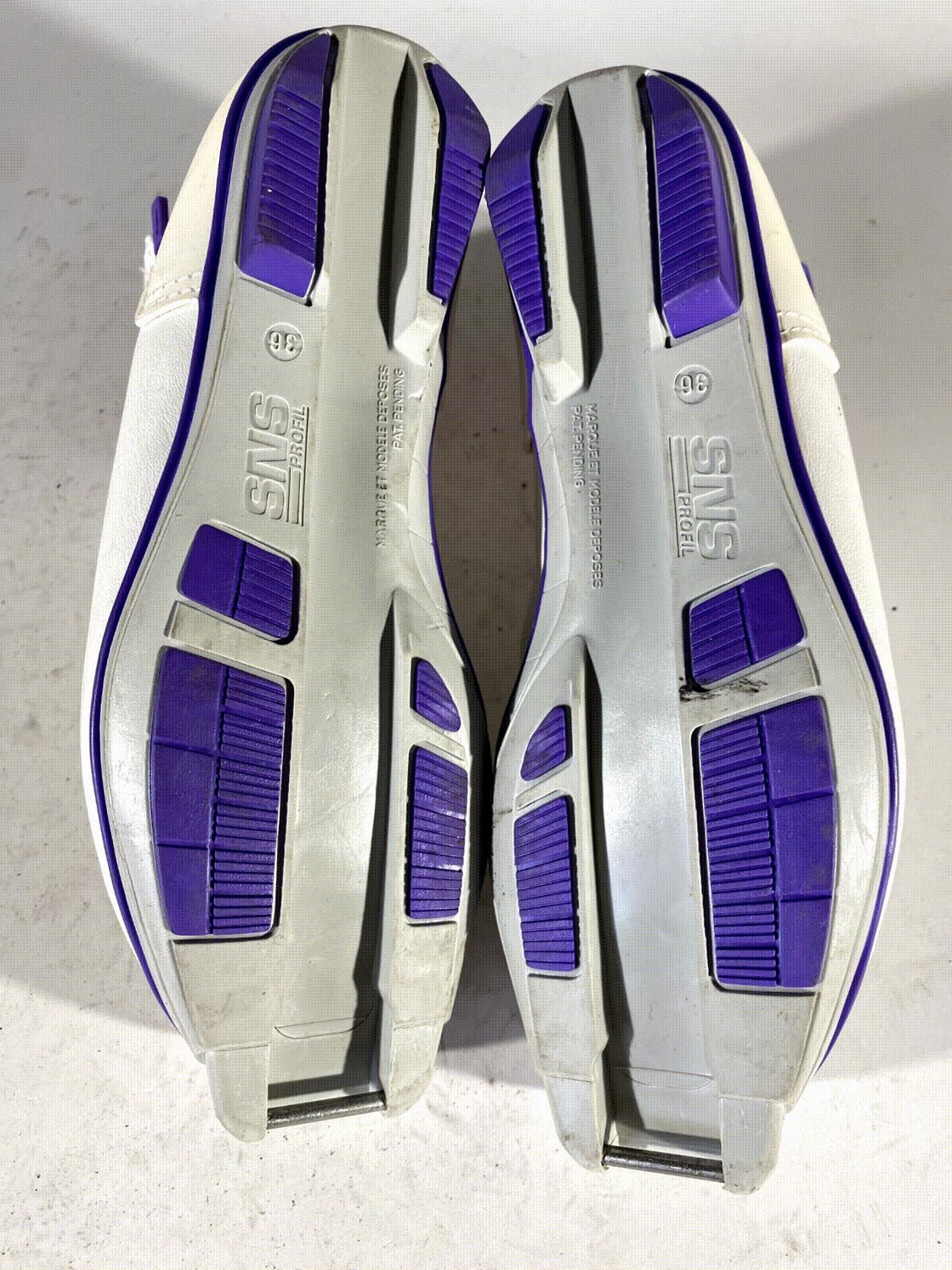 SALOMON SR611 Nordic Cross Country Ski Boots Size EU36 US4 SNS Profil 2244