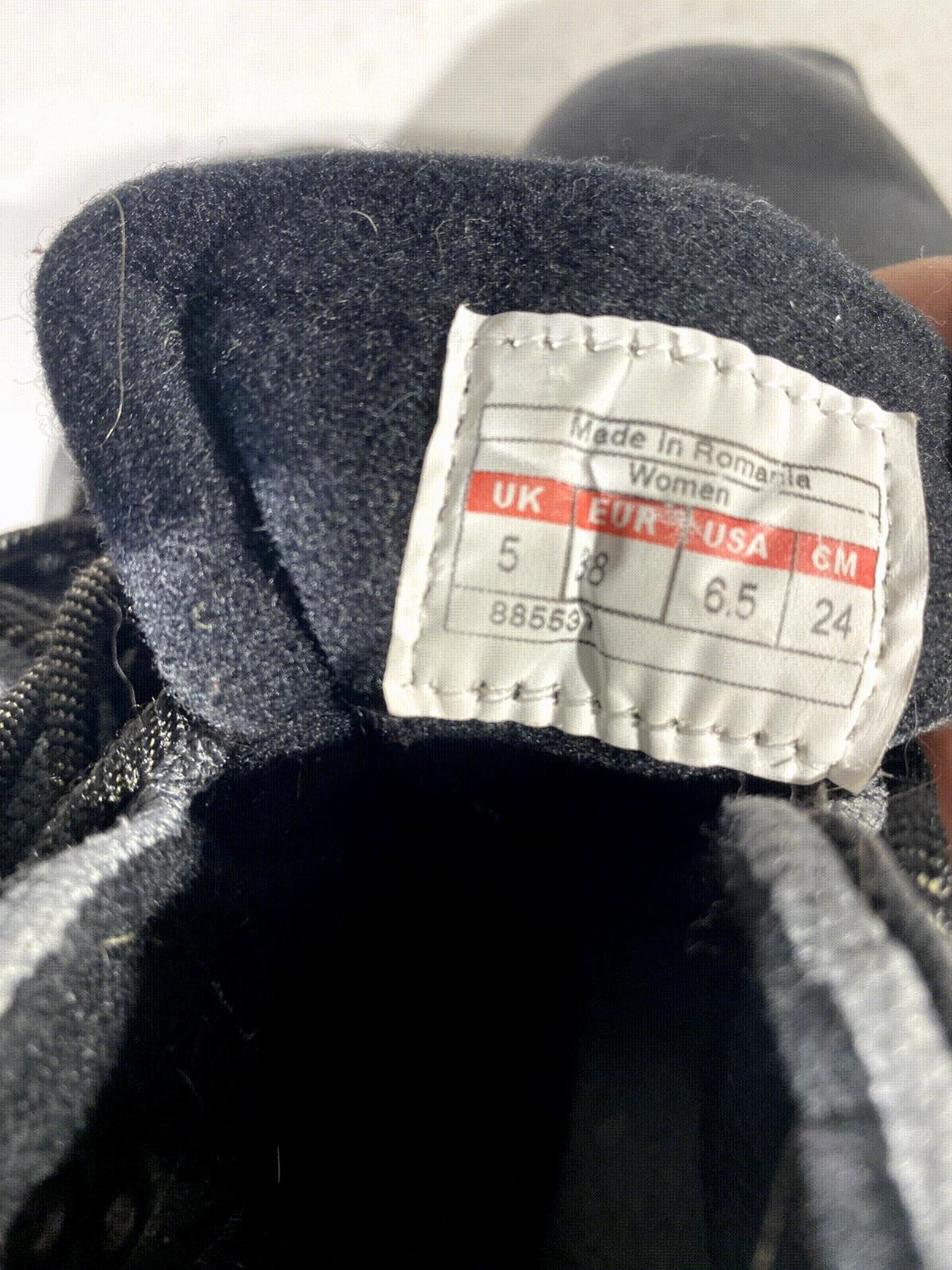 SALOMON Nordic Cross Country Ski Boots Size EU38 US6.5 SNS Profil 2093