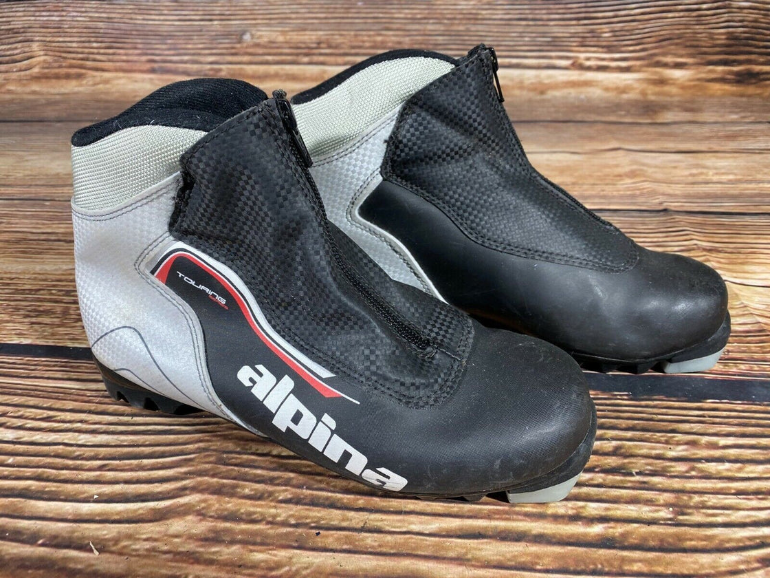 Alpina Touring Cross Country Ski Boots Classic Size EU38 US6 NNN Rottefella 3108