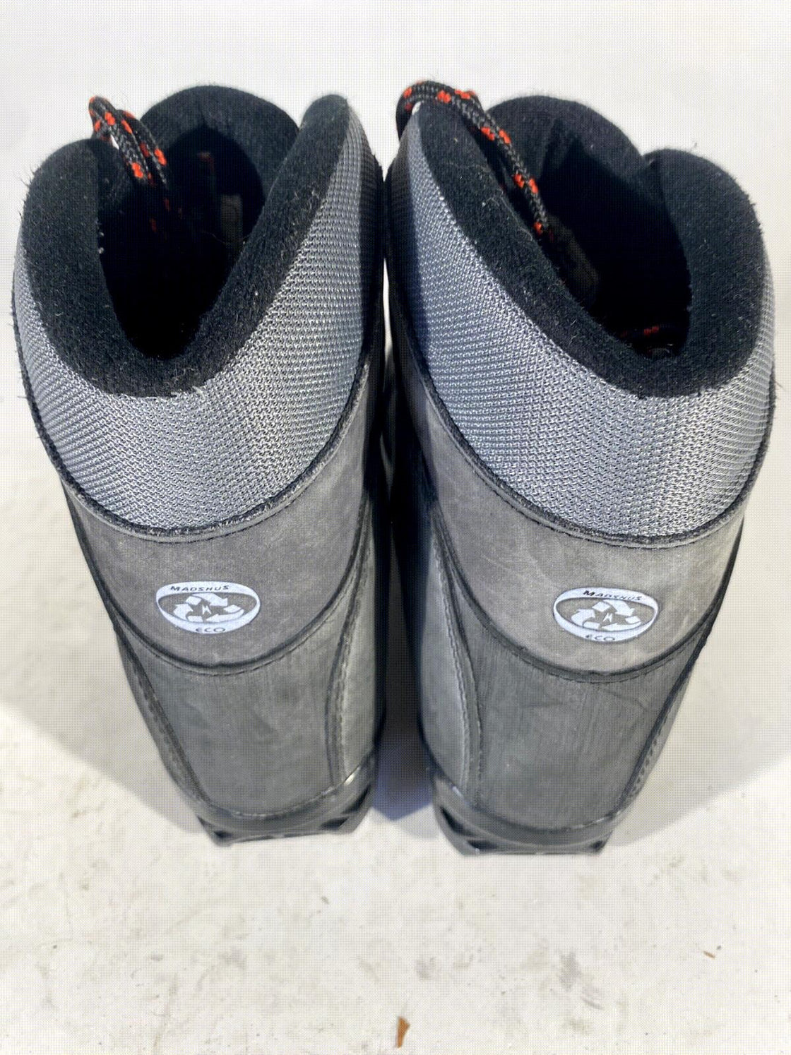 Madshus Holmenkollen Nordic Cross Country Ski Boots Size EU41 US8 for NNN 1989