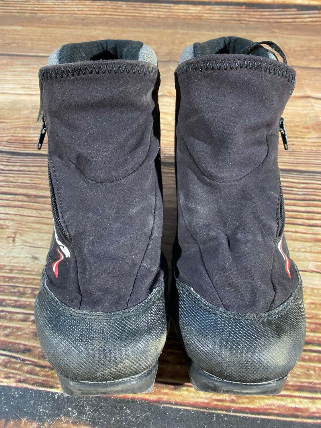 Madshus CT100 Jr Cross Country Ski Boots Size EU34 for NNN M-24
