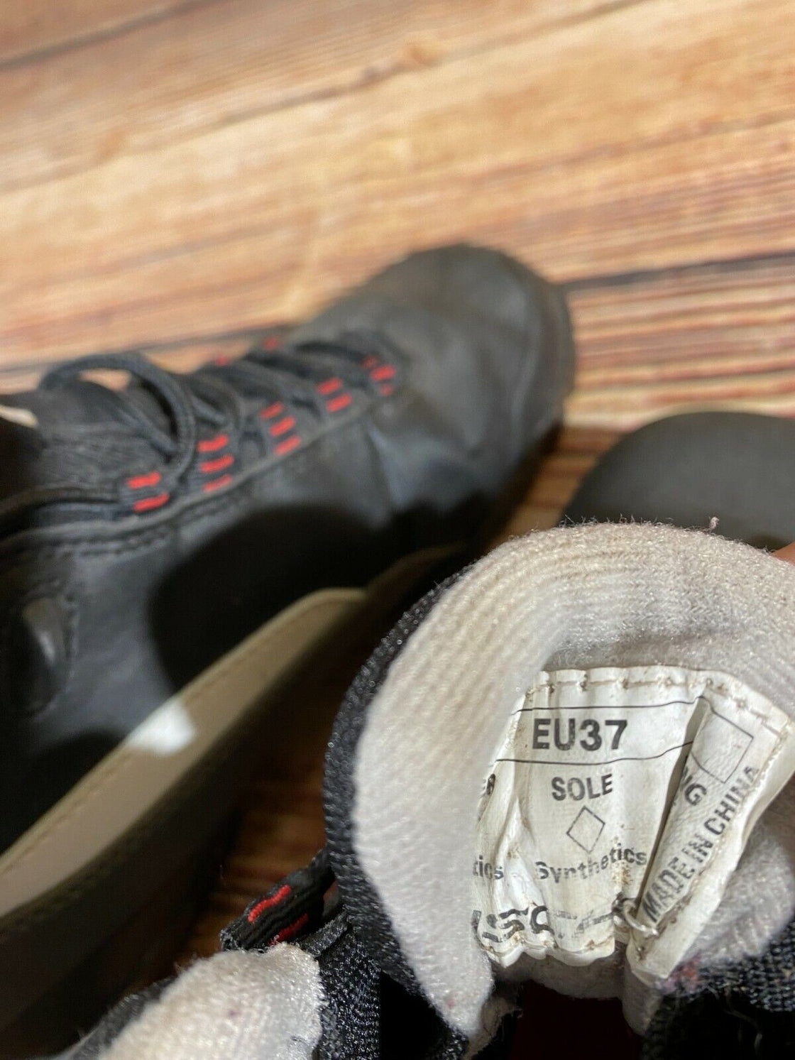 Fischer XC Sport Cross Country Ski Boots Size EU37 for NNN Binding 1553