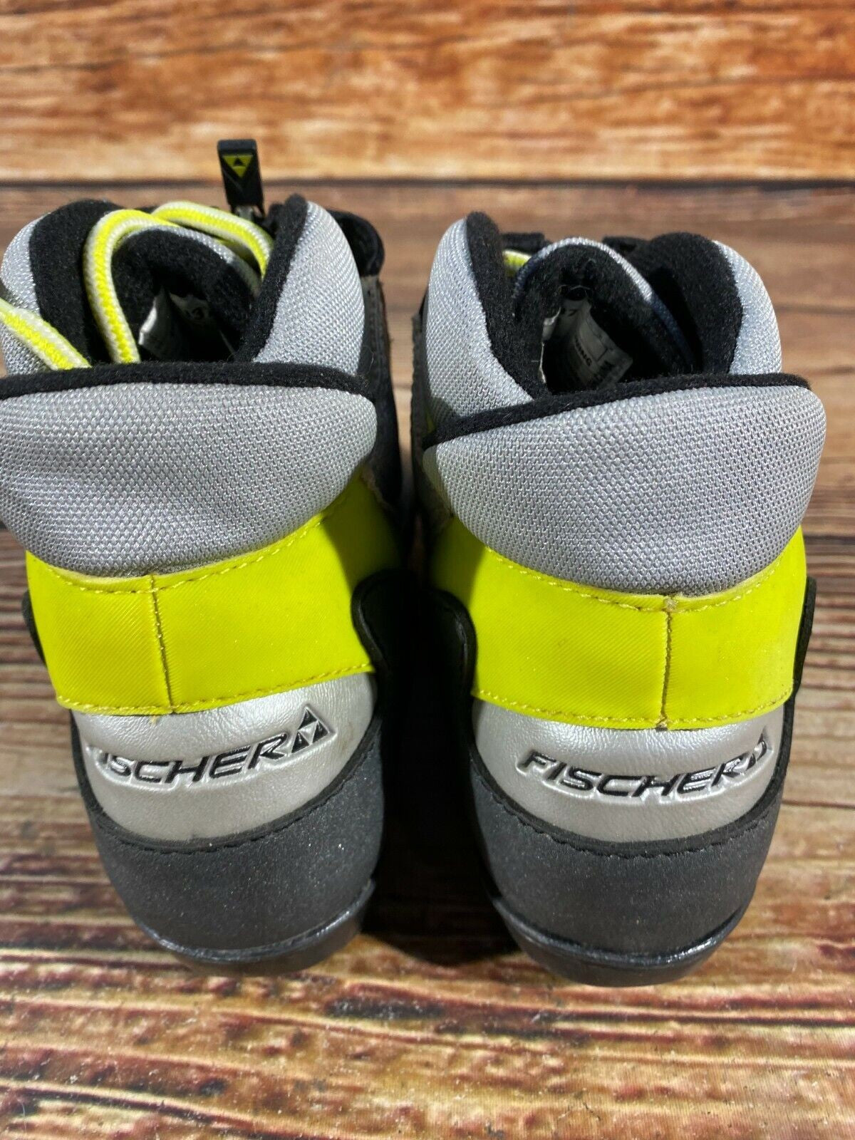 Fischer Cross Country Ski Boots Classic SNS Profil EU 37 US 5 236mm 1144
