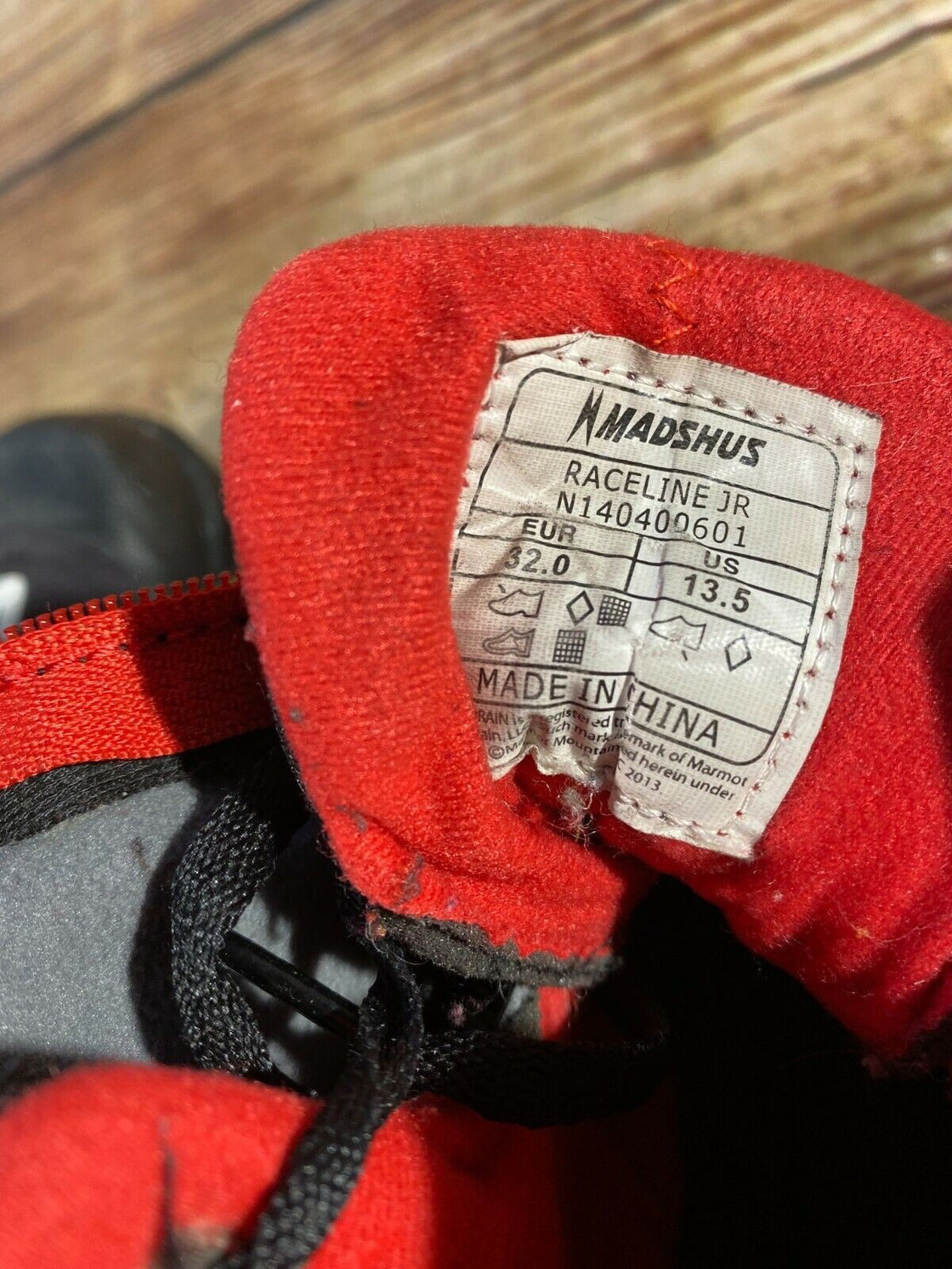 Madshus Race Line Cross Country Ski Boots Size EU32 for NNN M-37