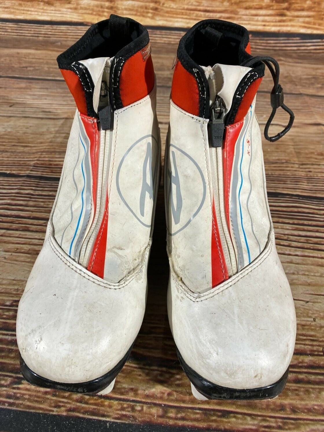 Rossignol X-8 Classic Nordic Cross Country Ski Boots Size EU38 US6 NNN 2557