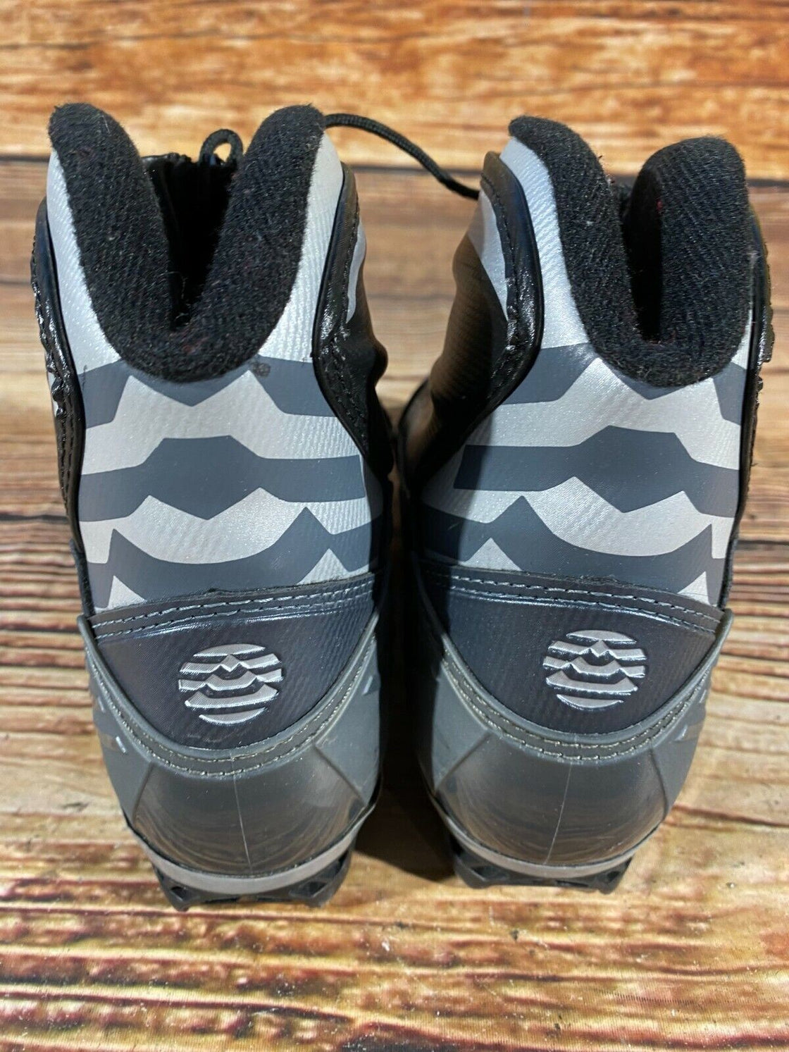 Alpina ST20 Nordic Cross Country Ski Boots Size EU39 US7 NNN bindings 2894