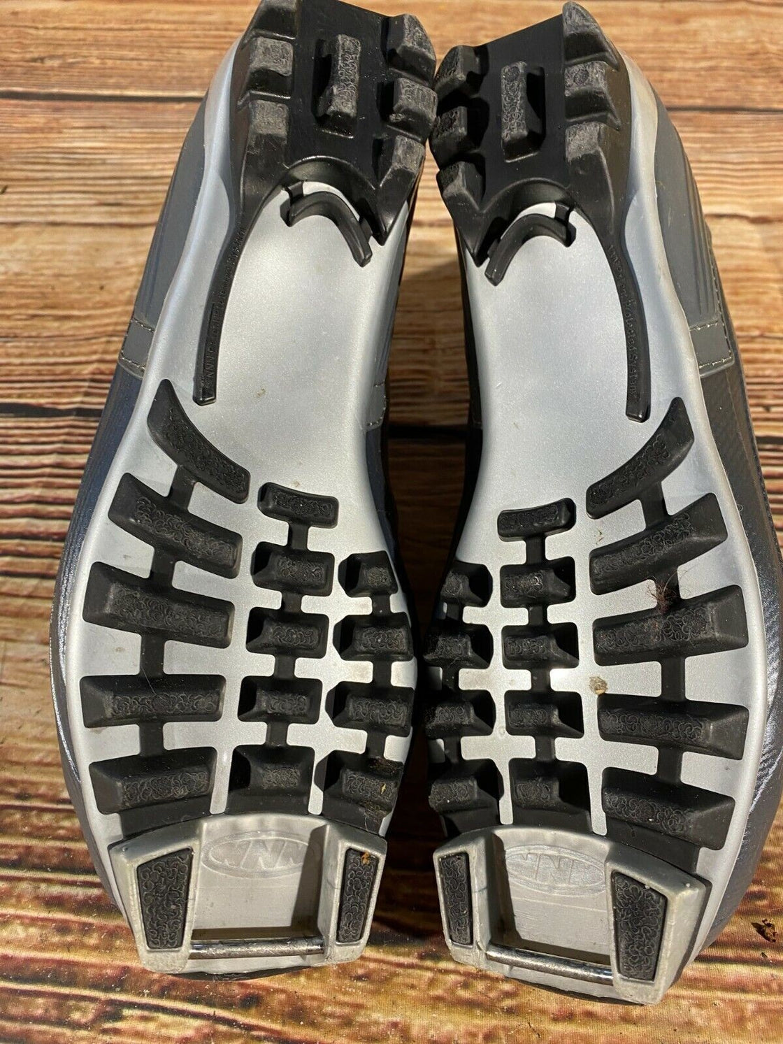 Alpina ST20 Nordic Cross Country Ski Boots Size EU39 US7 NNN bindings 2894