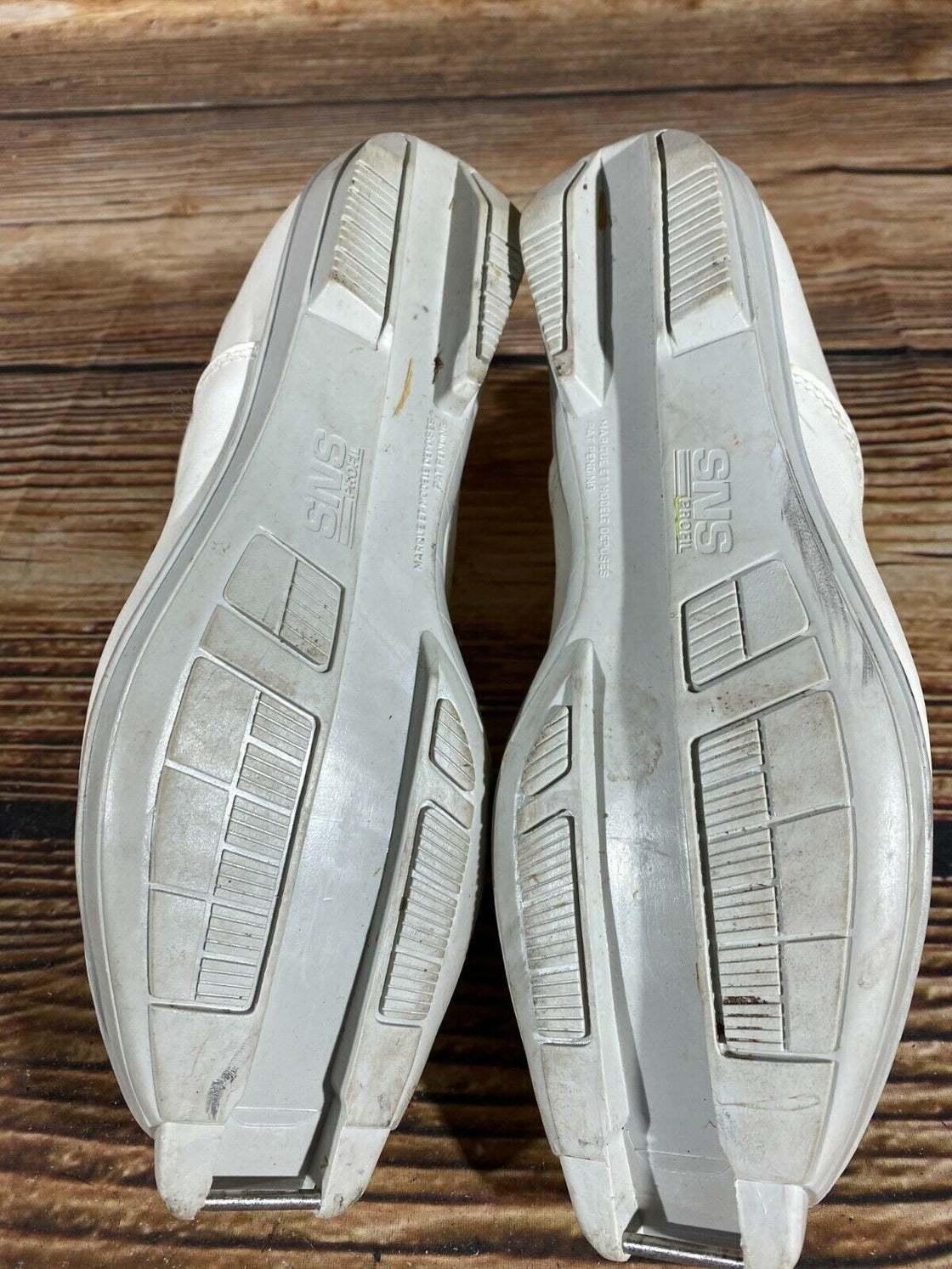 SALOMON 3.0 Nordic Cross Country Ski Boots Size EU41 US8 SNS profil 2004