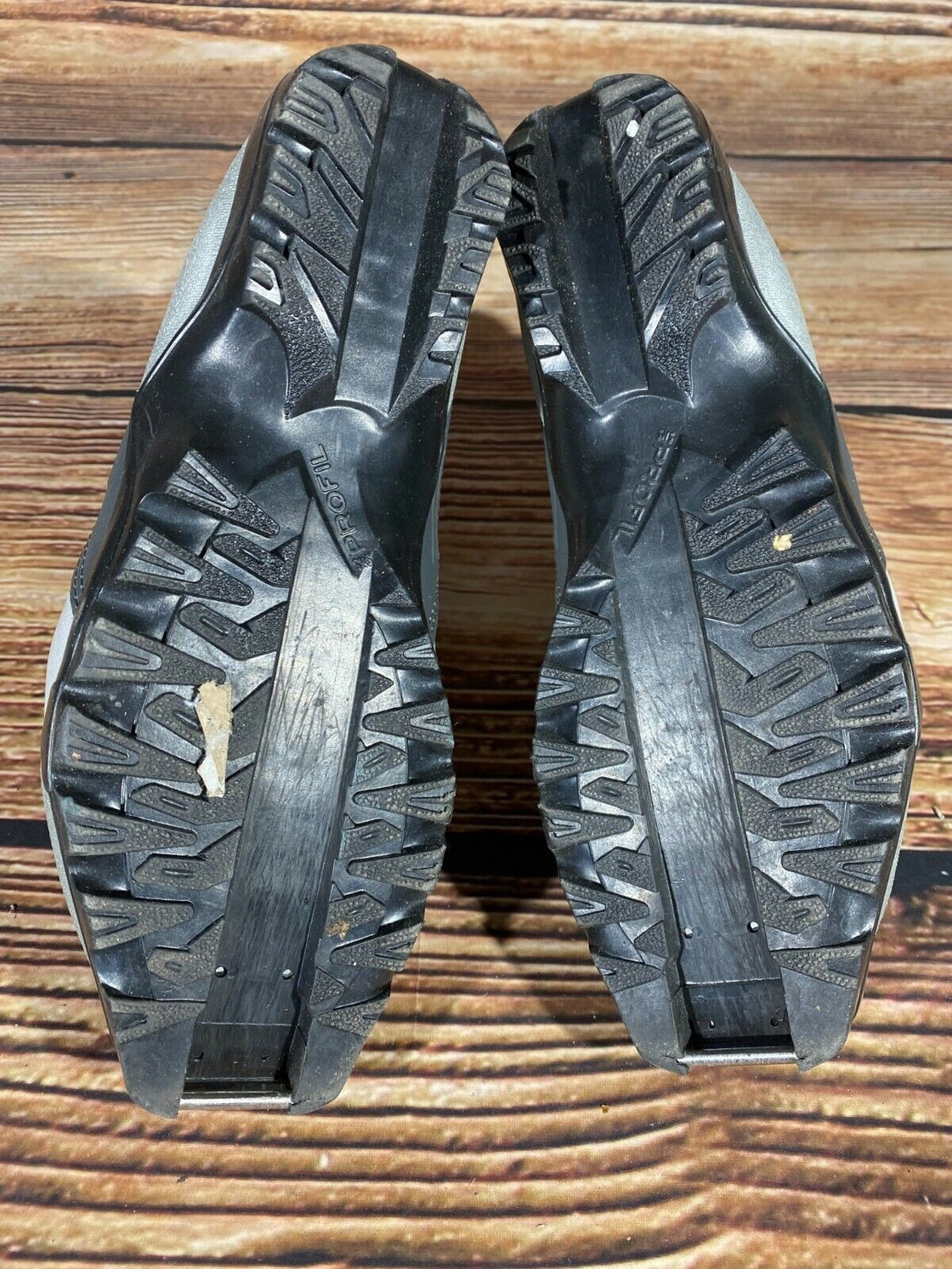 Fischer RC Pro Cross Country Ski Boots Size EU38 US6 SNS profil 1071