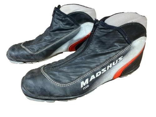 Madshus NX6 Cross Country Ski Boots Size EU41 US8 NNN Binding 2654