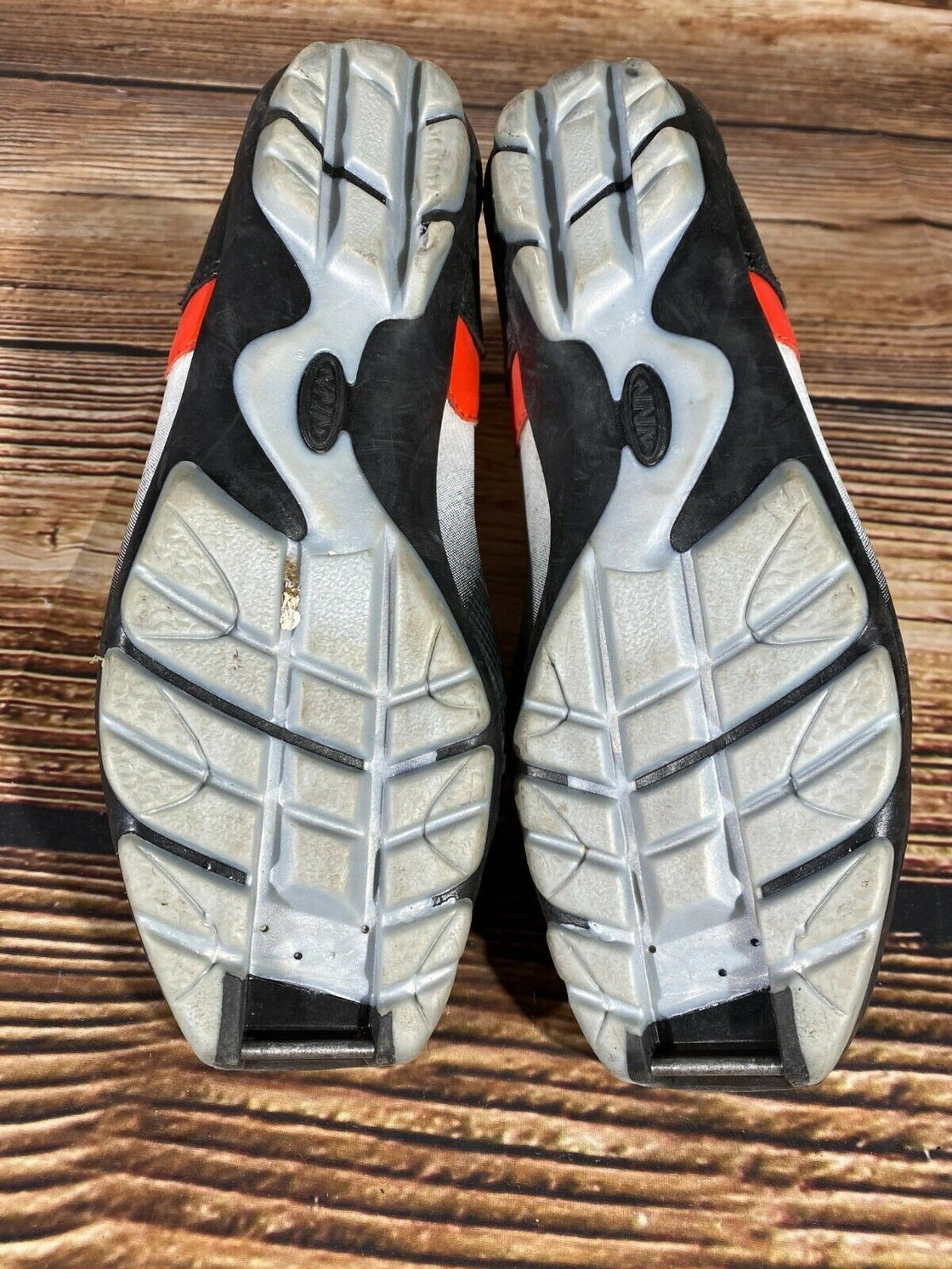 Madshus NX6 Cross Country Ski Boots Size EU41 US8 NNN Binding 2654