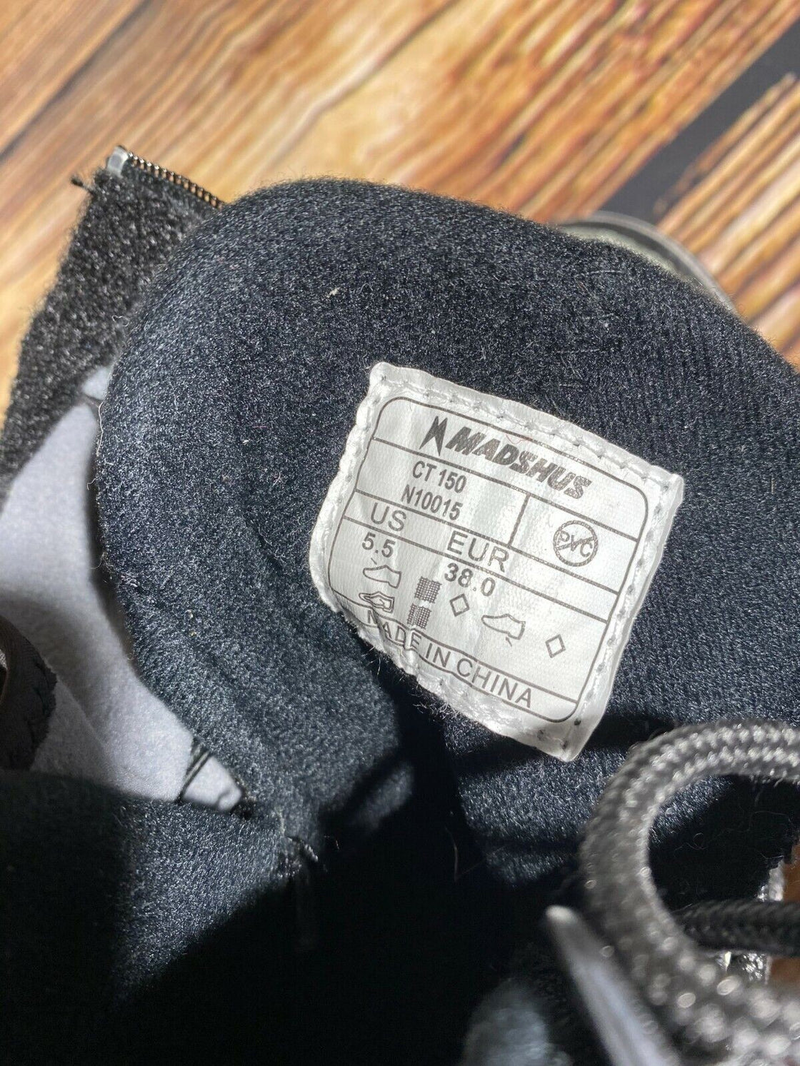 Madshus CT150 Cross Country Ski Boots Size EU38 US5.5 NNN Binding 2705