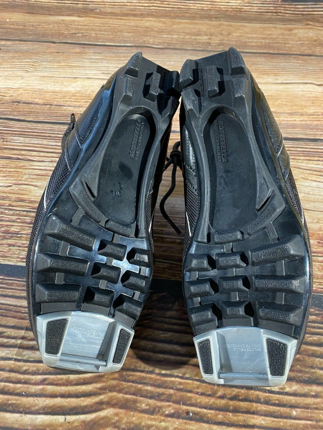 Madshus CT100 JR Nordic Cross Country Ski Boots Size EU35 US3 NNN bindings 2589