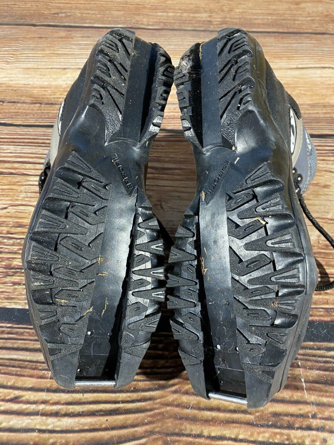 SALOMON Nordic Cross Country Ski Boots Size EU36 US5 SNS profil 2225