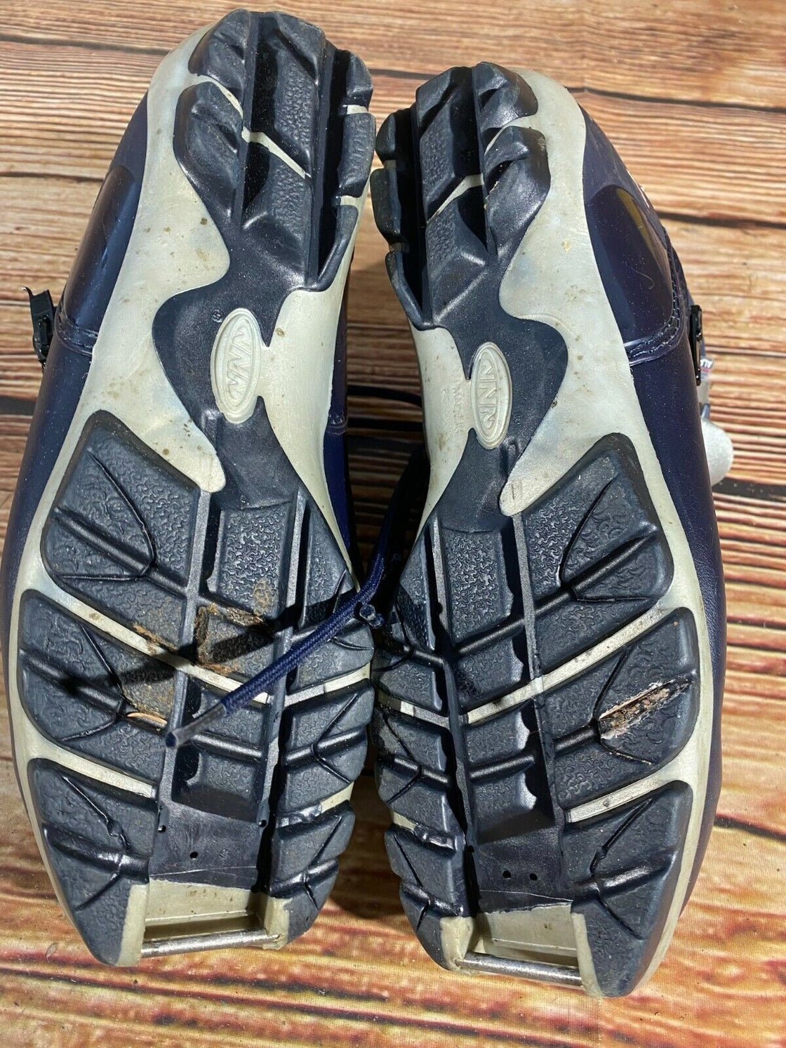Alpina 311 Nordic Cross Country Ski Boots Size EU38 US6 NNN bindings 1025