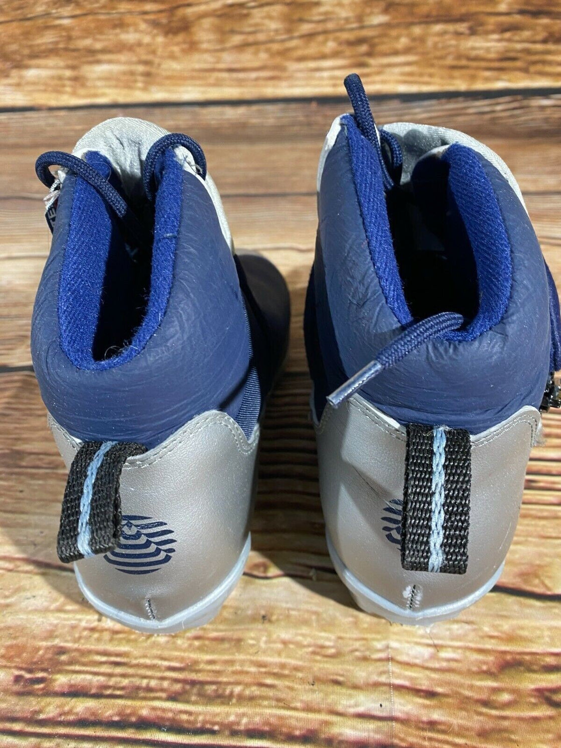 Alpina 311 Nordic Cross Country Ski Boots Size EU37 US5 NNN bindings 841