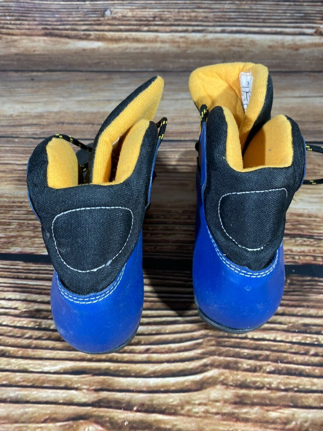 SALOMON Igloo Cross Country Ski Boots Size EU38 US5.5 SNS profil 2185