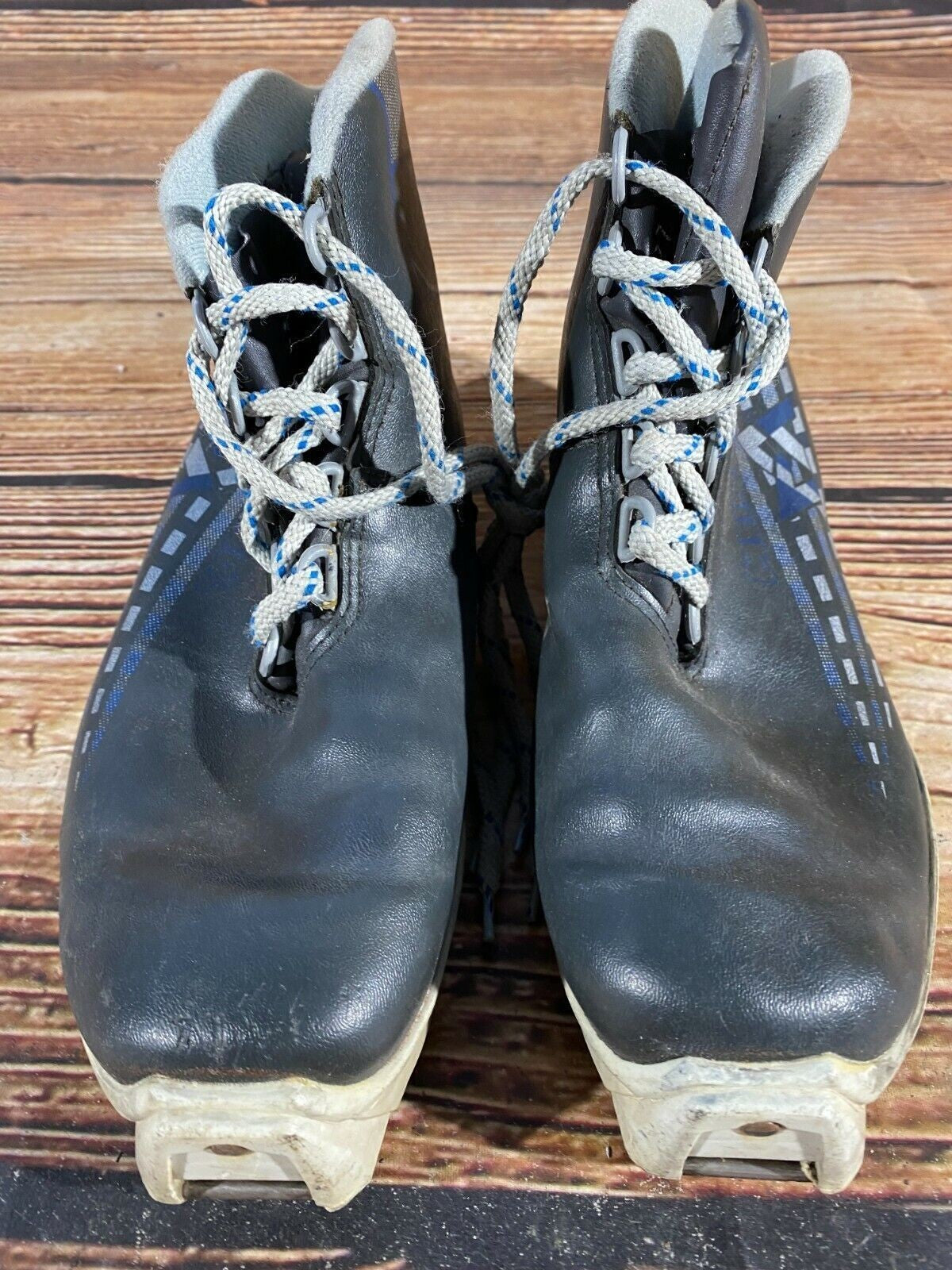 Meindl Cross Country Ski Boots Classic SNS Profil EU 42 US 9 265mm 1427