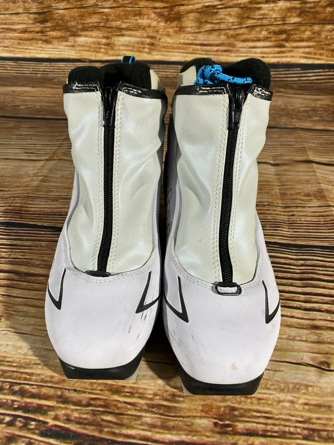 Alpina T5 Plus Nordic Cross Country Ski Boots Size EU37 US5 NNN bindings 3046